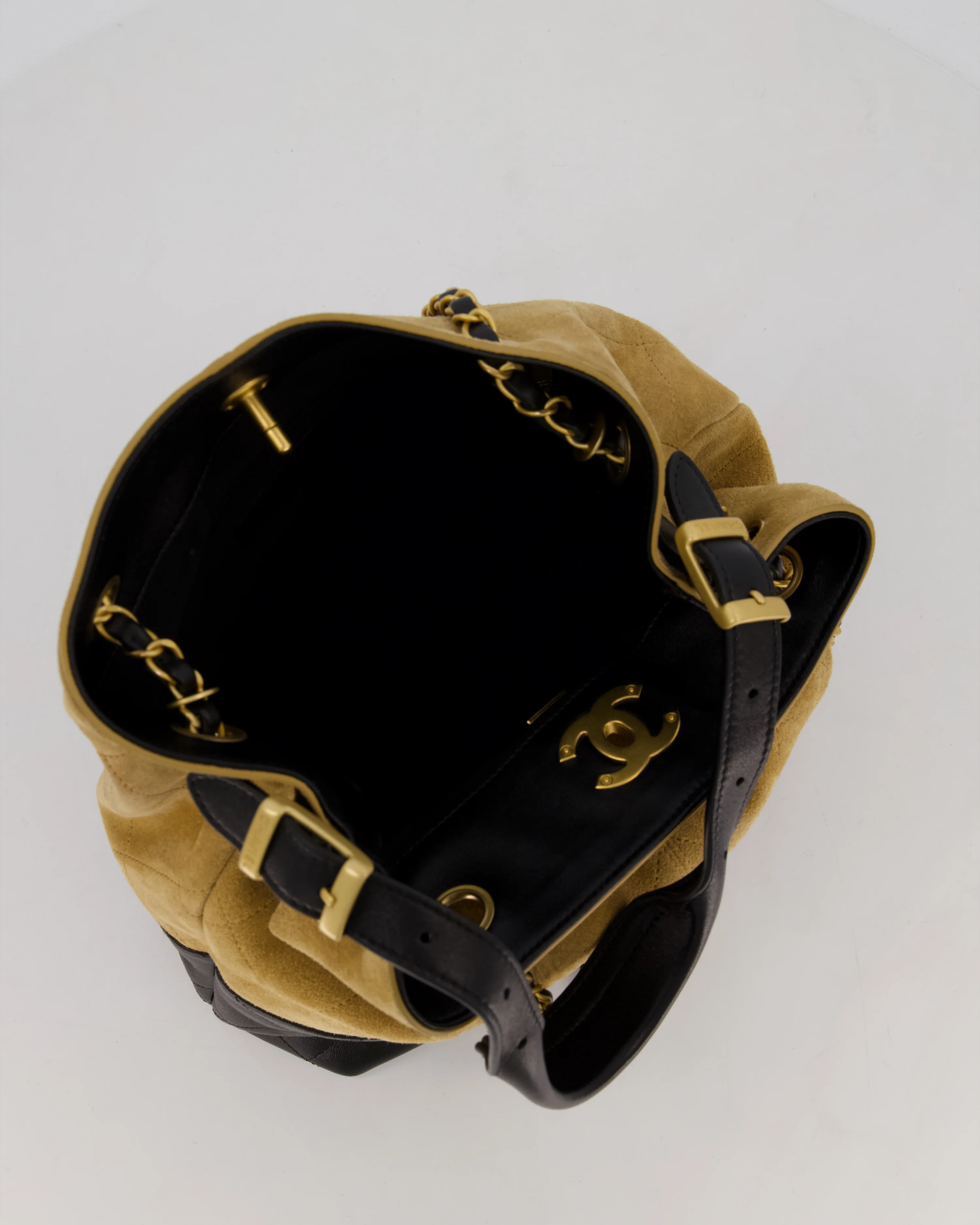 Chanel 25A Bucket Bag in Black Quilted Lambskin Leather & Brown Suede with Brushed Gold Hardware&nbsp; - Image 15