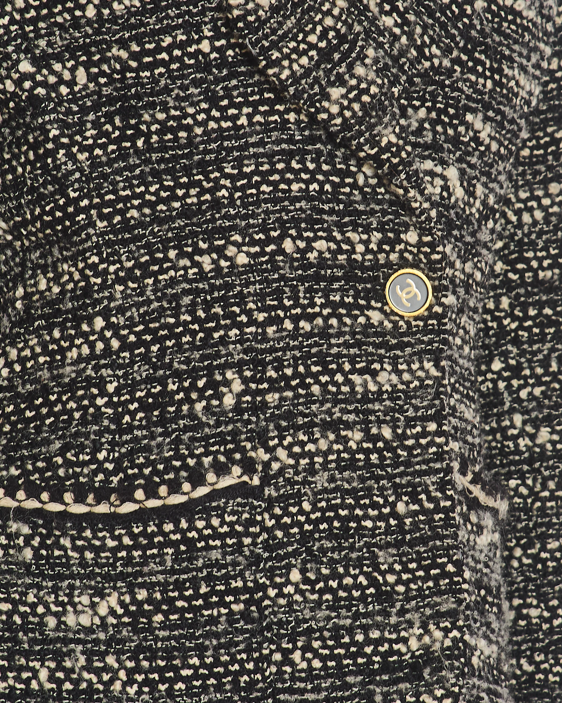 Chanel 94A Single Breasted Wool Jacket with CC Button Detail Size FR 38 (UK 10) - Image 4