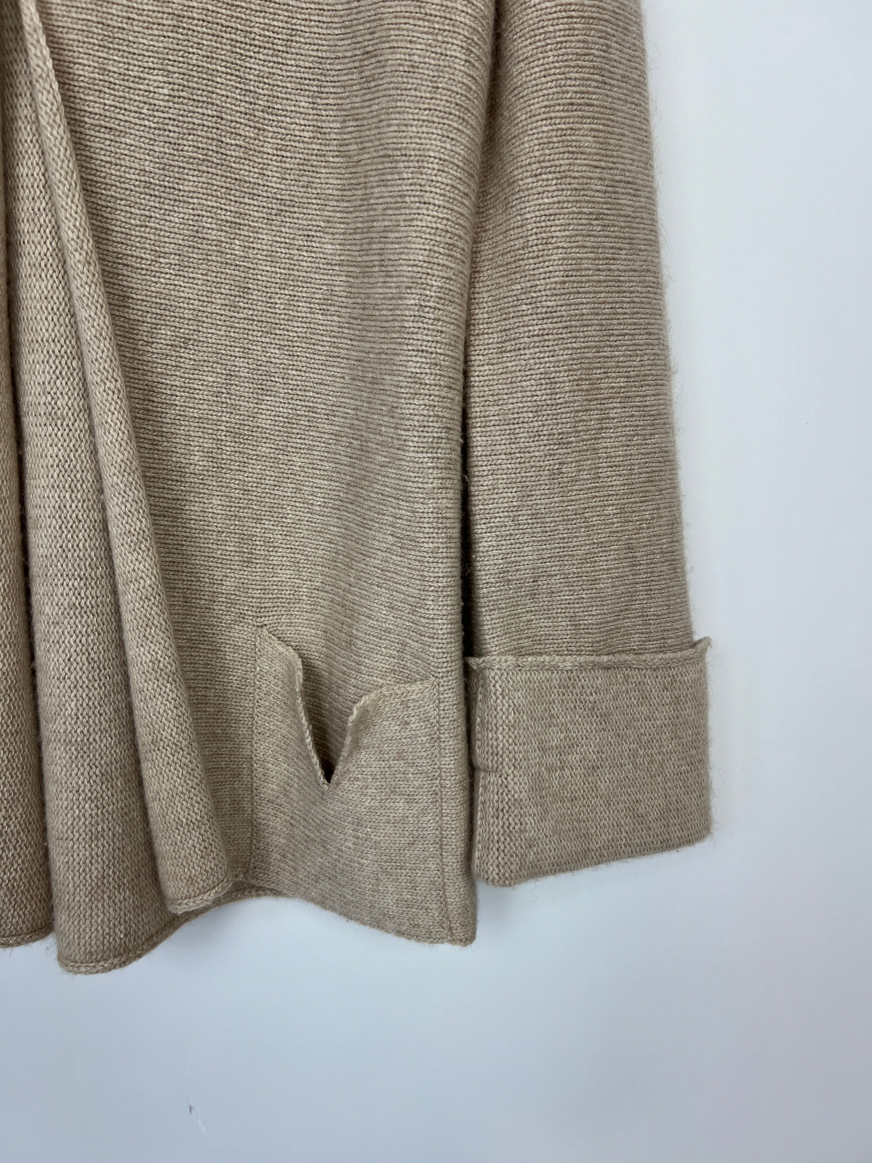 Chanel 99/A Beige Cashmere Long Sleeve Cardigan Size FR 40 (UK 12) - Image 14