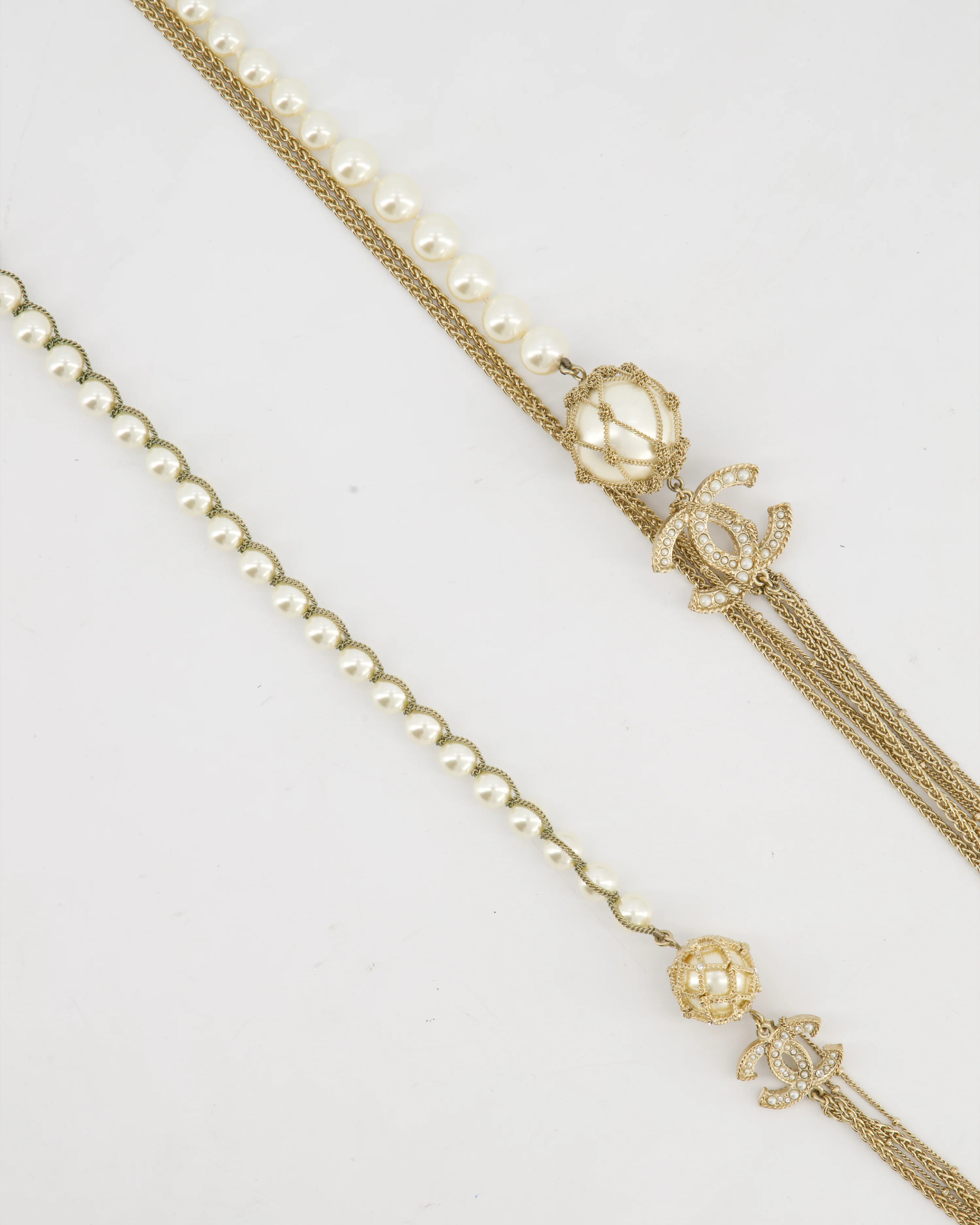 Chanel B19C Gold CC Logo Multi-Chain Necklace with Pearl Details - Image 2