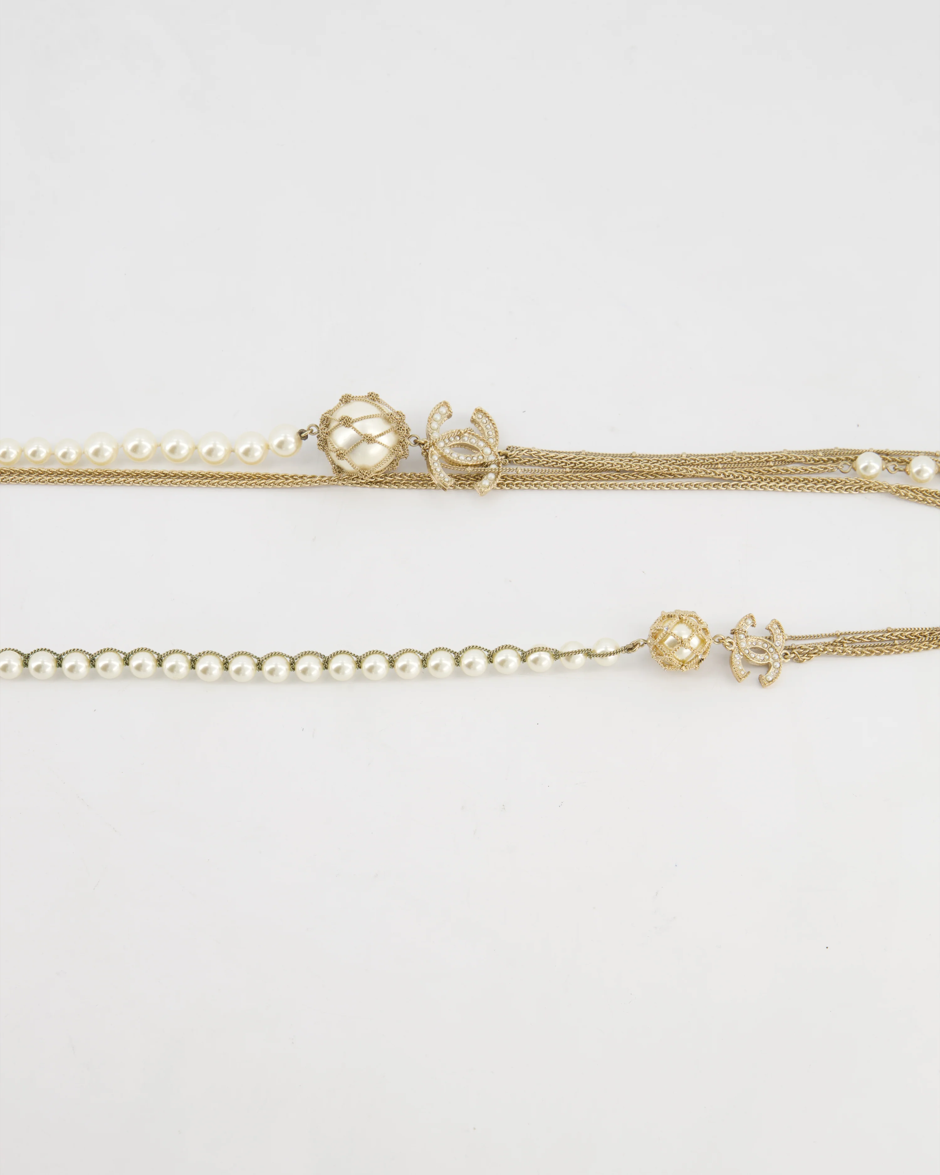 Chanel B19C Gold CC Logo Multi-Chain Necklace with Pearl Details - Image 3