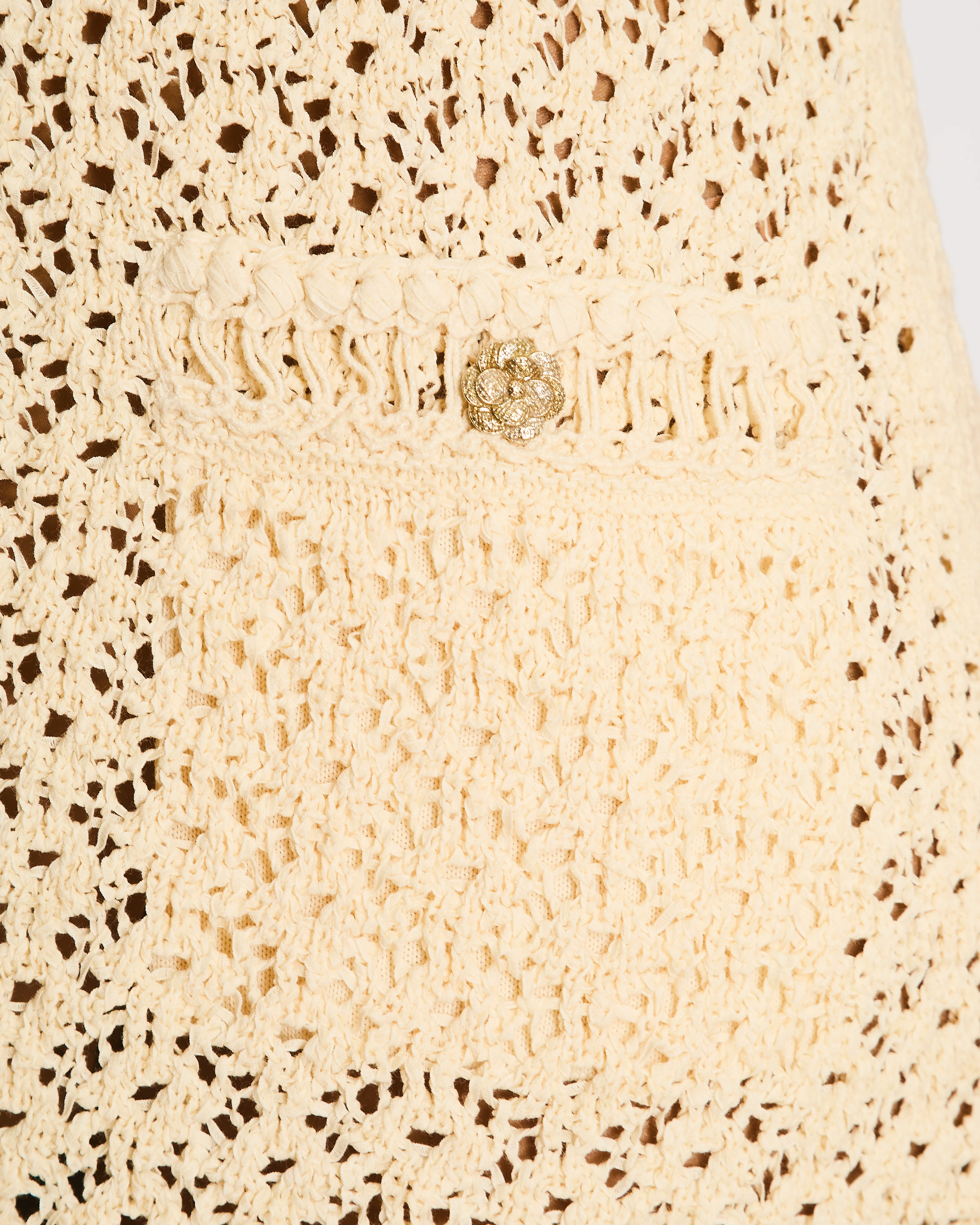Chanel Beige Knitted Sleeveless Dress with Camellia Button Pocket Detail Size FR 34 (UK 6) - Image 4