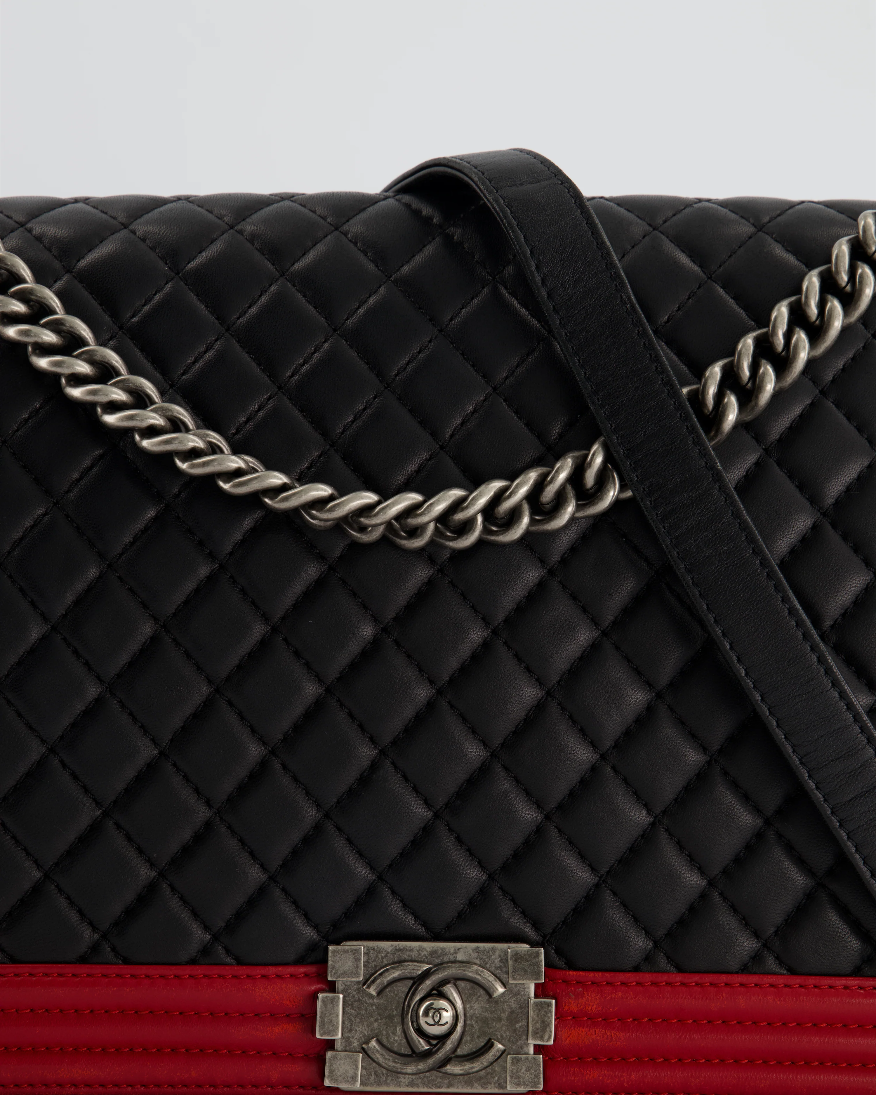 Chanel Black & Red Large Boy Bag in Lambskin Leather with Ruthenium Hardware - Image 20