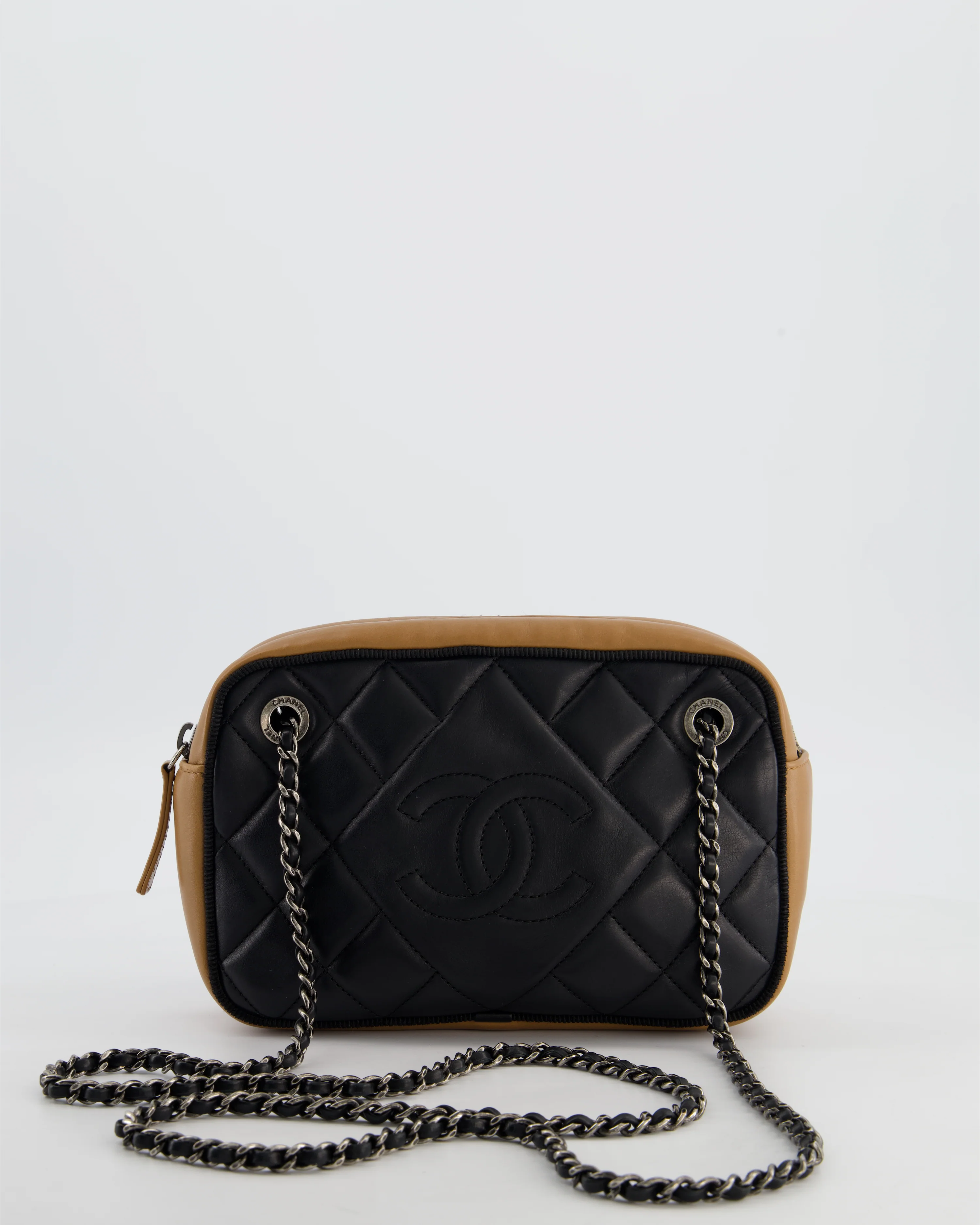 Chanel Black and Brown Two-Tone Quilted Camera Bag in Quilted Lambskin Leather with Ruthenium Hardware - Image 4