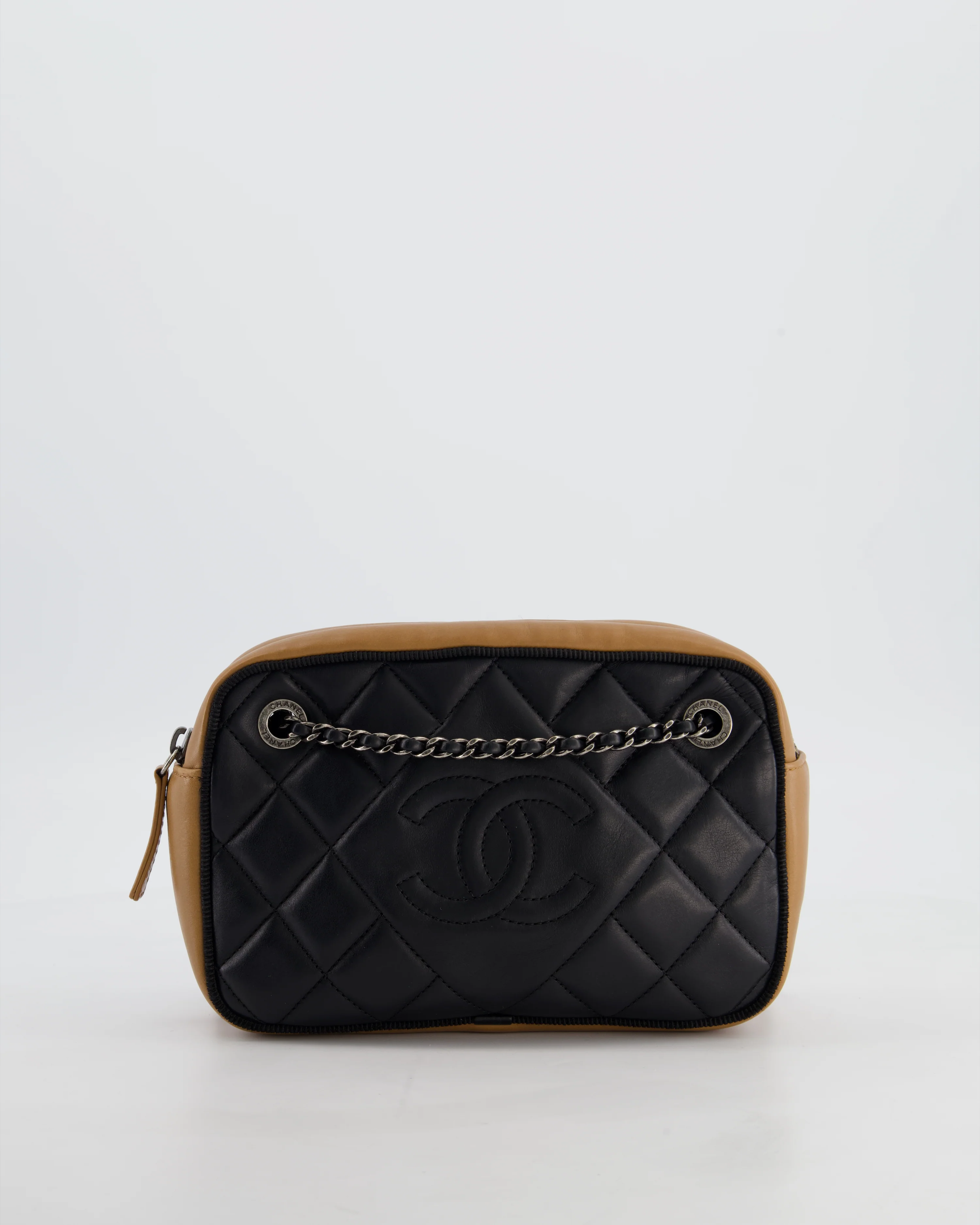 Chanel Black and Brown Two-Tone Quilted Camera Bag in Quilted Lambskin Leather with Ruthenium Hardware - Image 5
