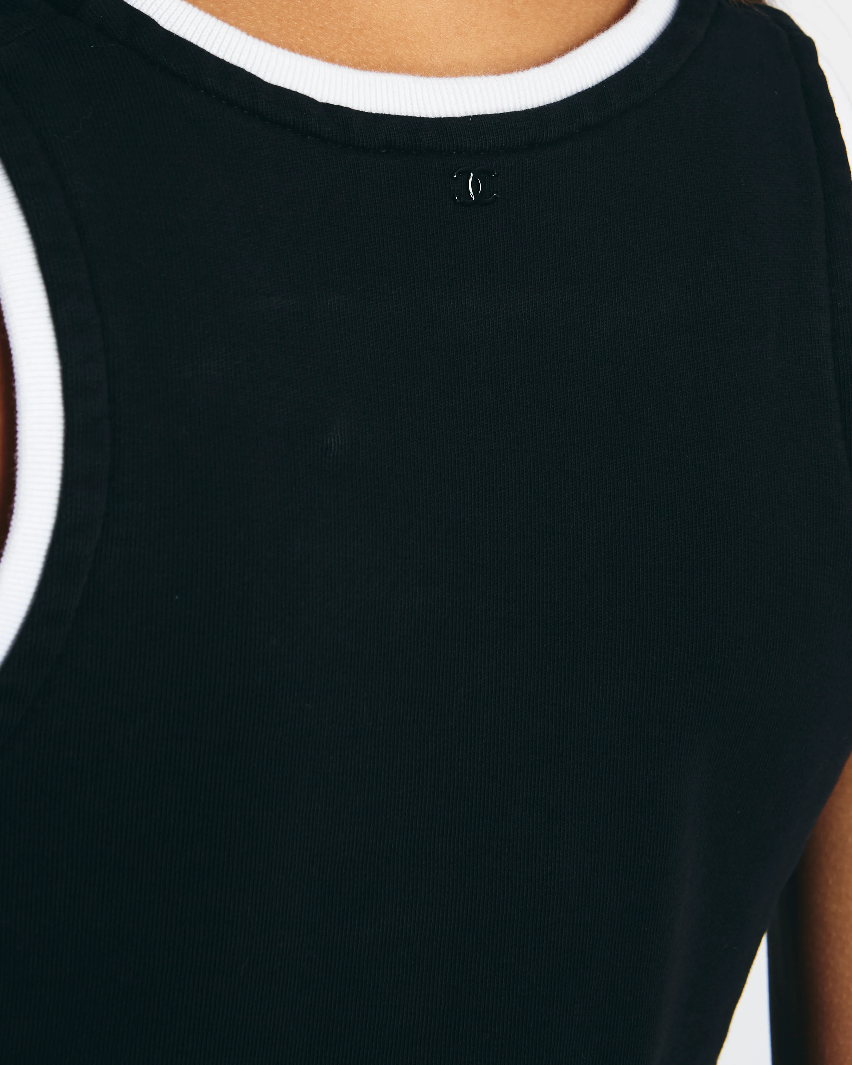 Chanel 21S Black and Pink No5 Tank Top Size FR 34 (UK 6) - Image 4