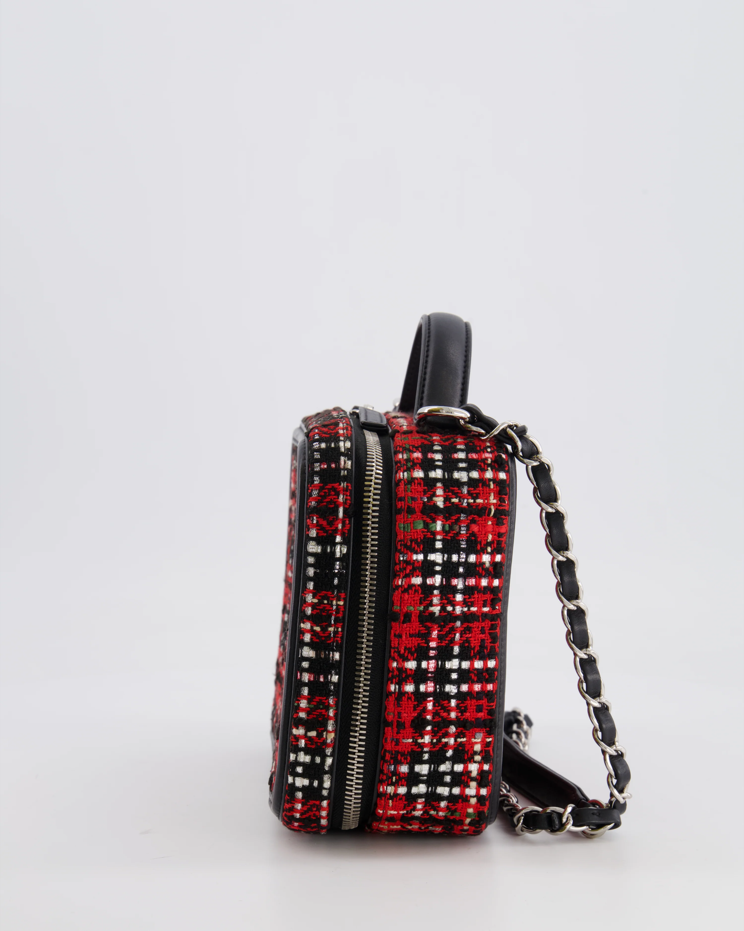 Chanel Black and Red Medium CC Filigree Vanity Case Bag in Tweed with Silver Hardware and Chain Detail - Image 14