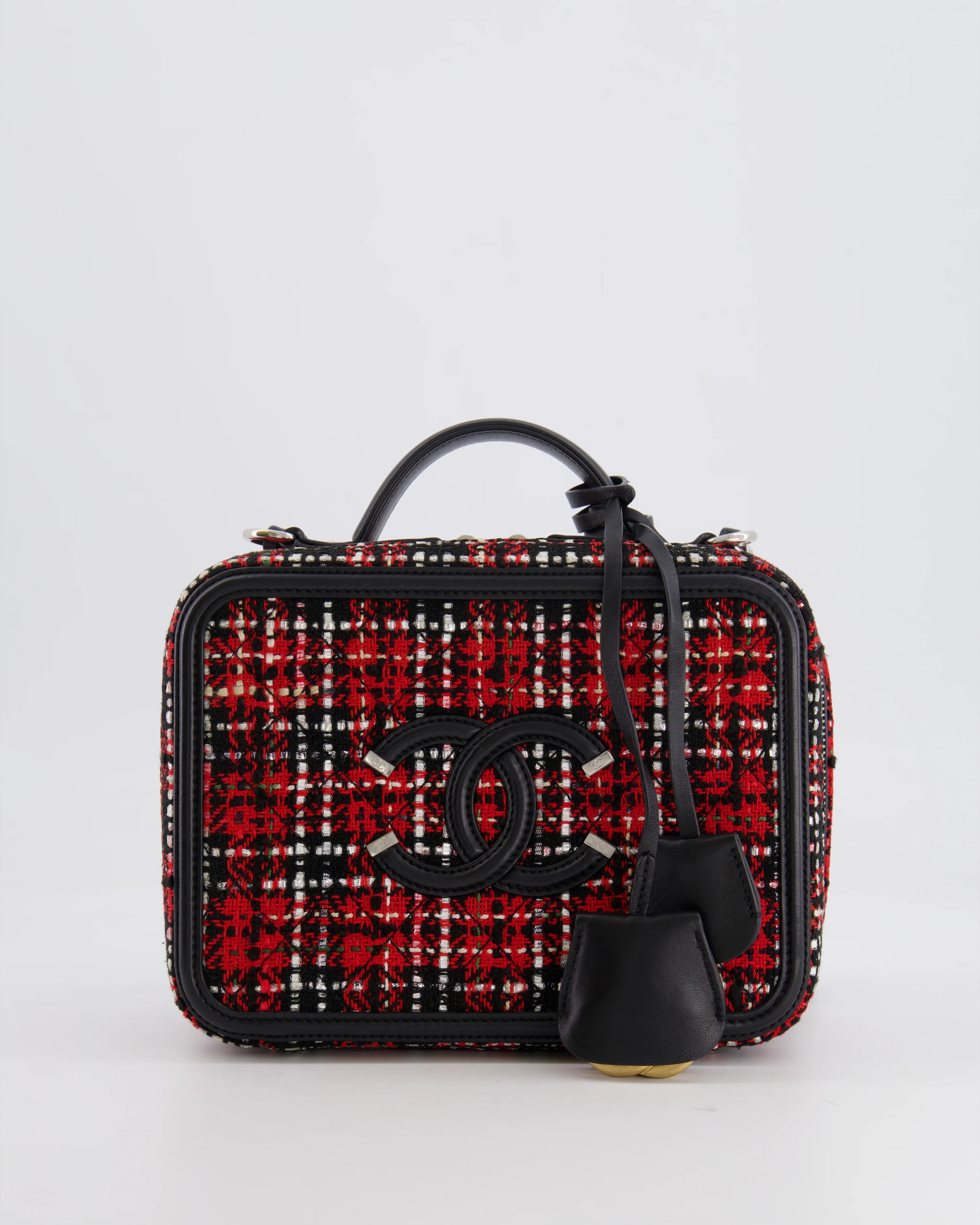 Chanel Black and Red Medium CC Filigree Vanity Case Bag in Tweed with Silver Hardware and Chain Detail - Image 6