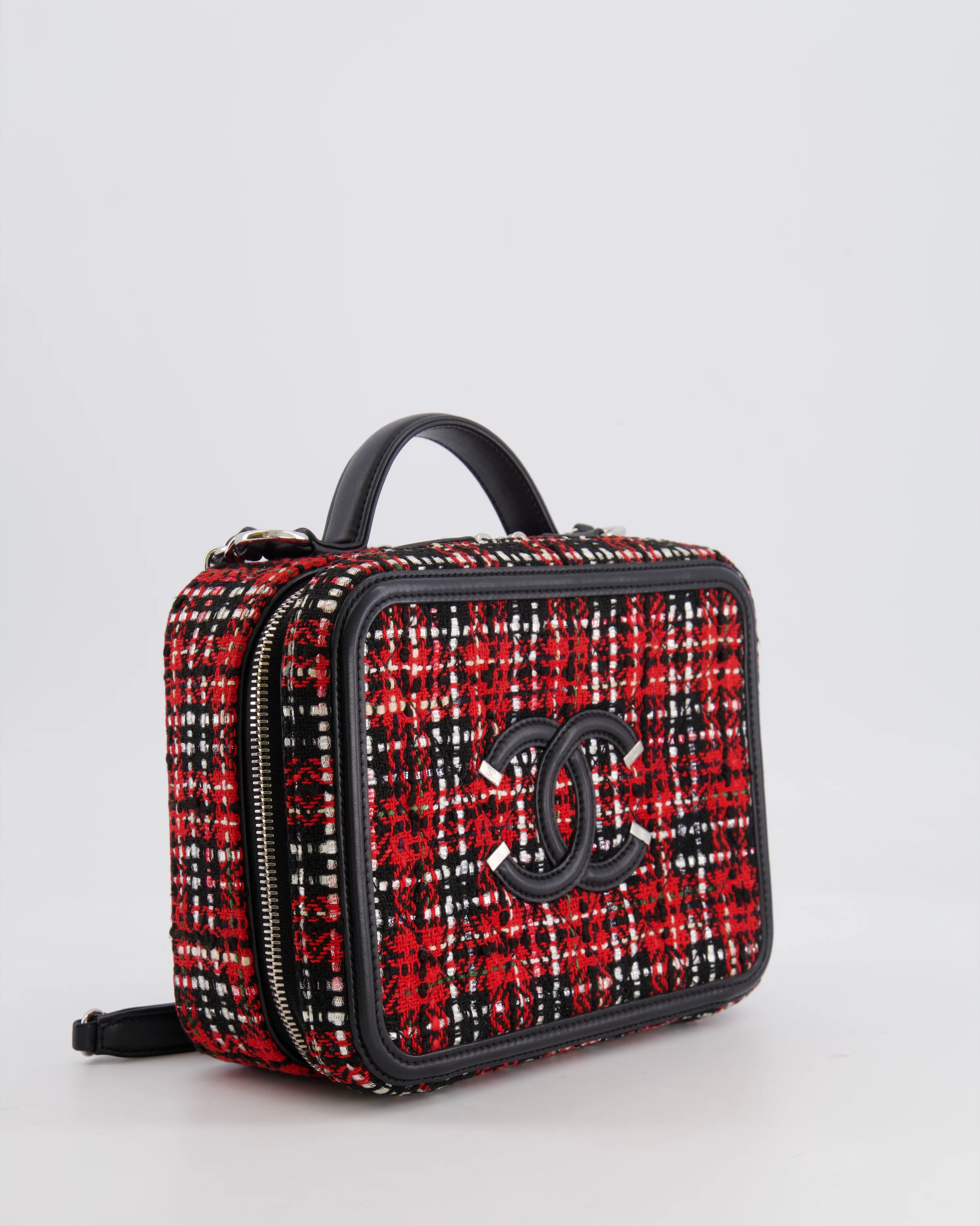 Chanel Black and Red Medium CC Filigree Vanity Case Bag in Tweed with Silver Hardware and Chain Detail - Image 7