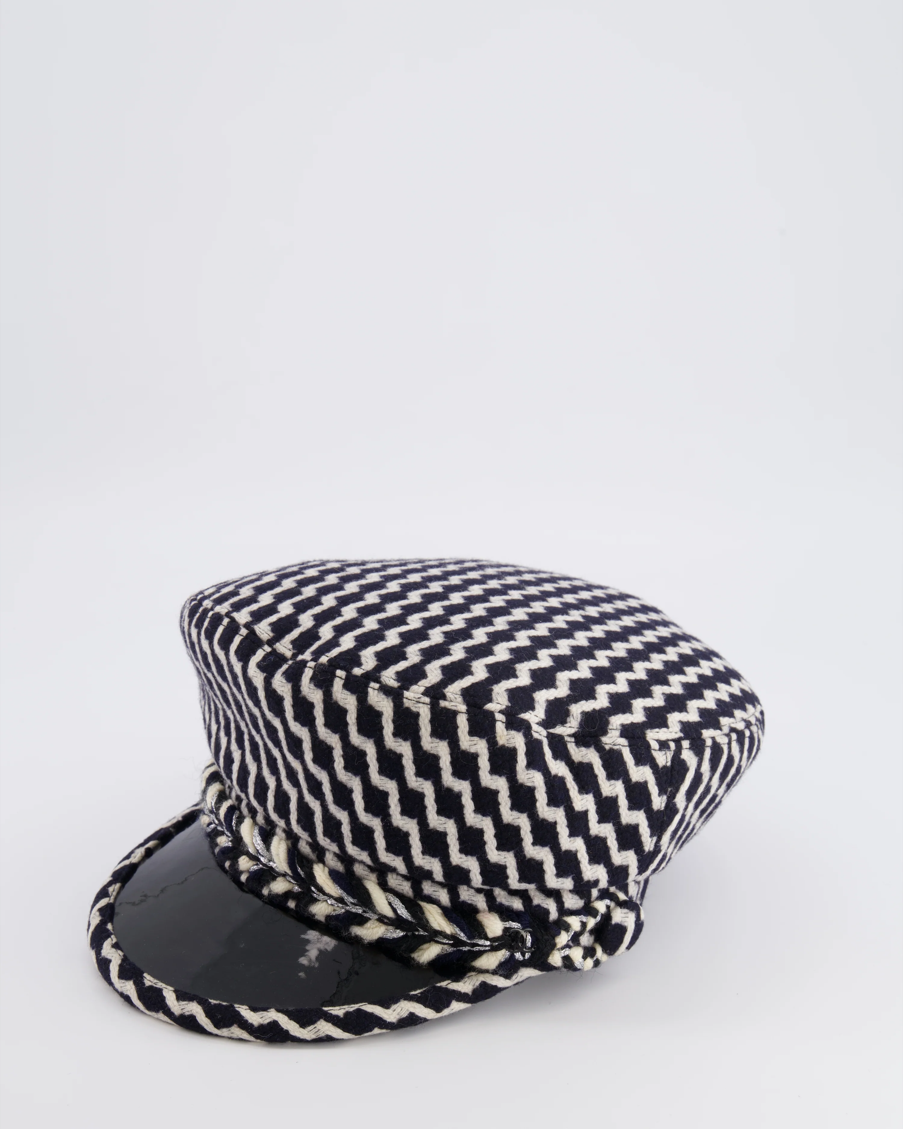Chanel Black and White Wool Casket Hat with Vinyl Brim and Black CC Logo Detail Size M - Image 3