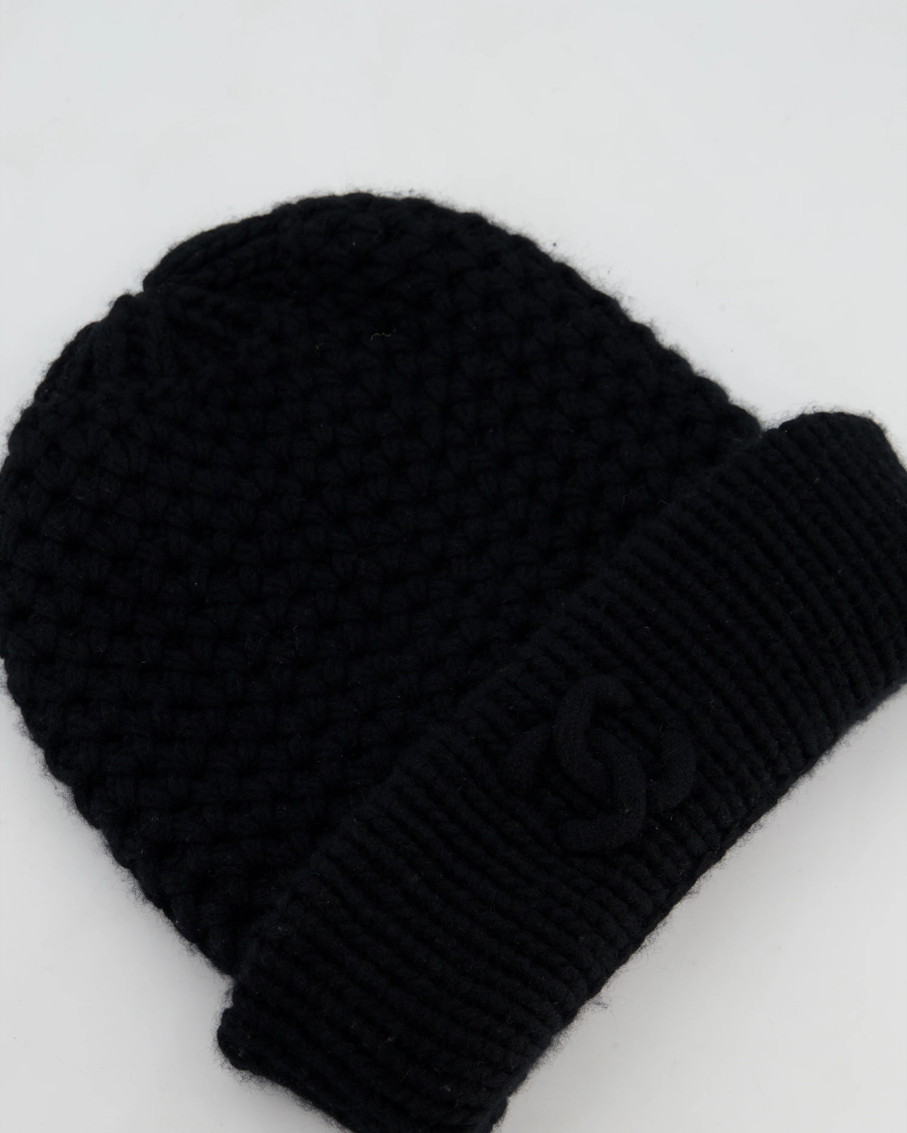 Chanel Black Cashmere Beanie Hat with CC Logo OS