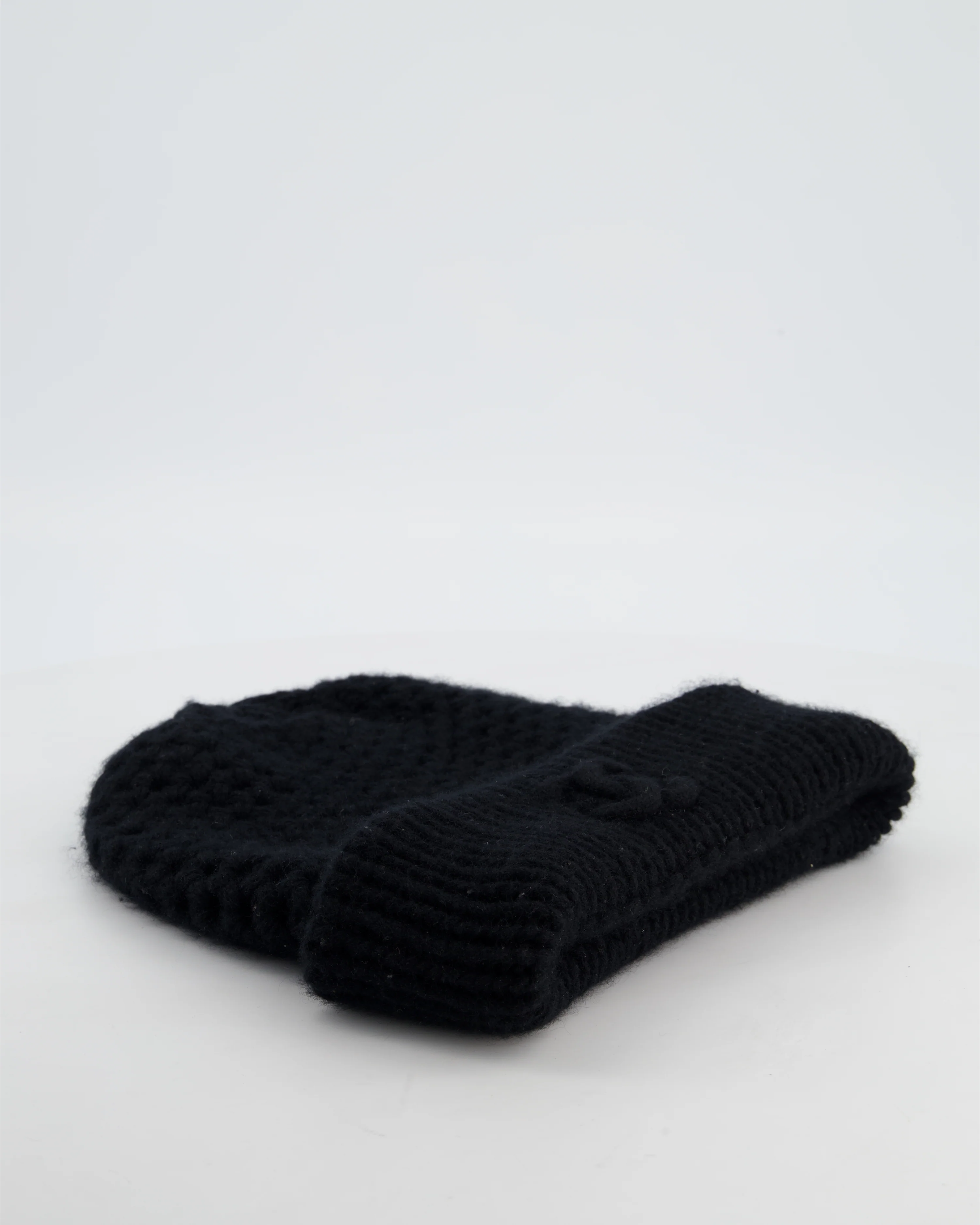 Chanel Black Cashmere Beanie Hat with CC Logo OS - Image 5