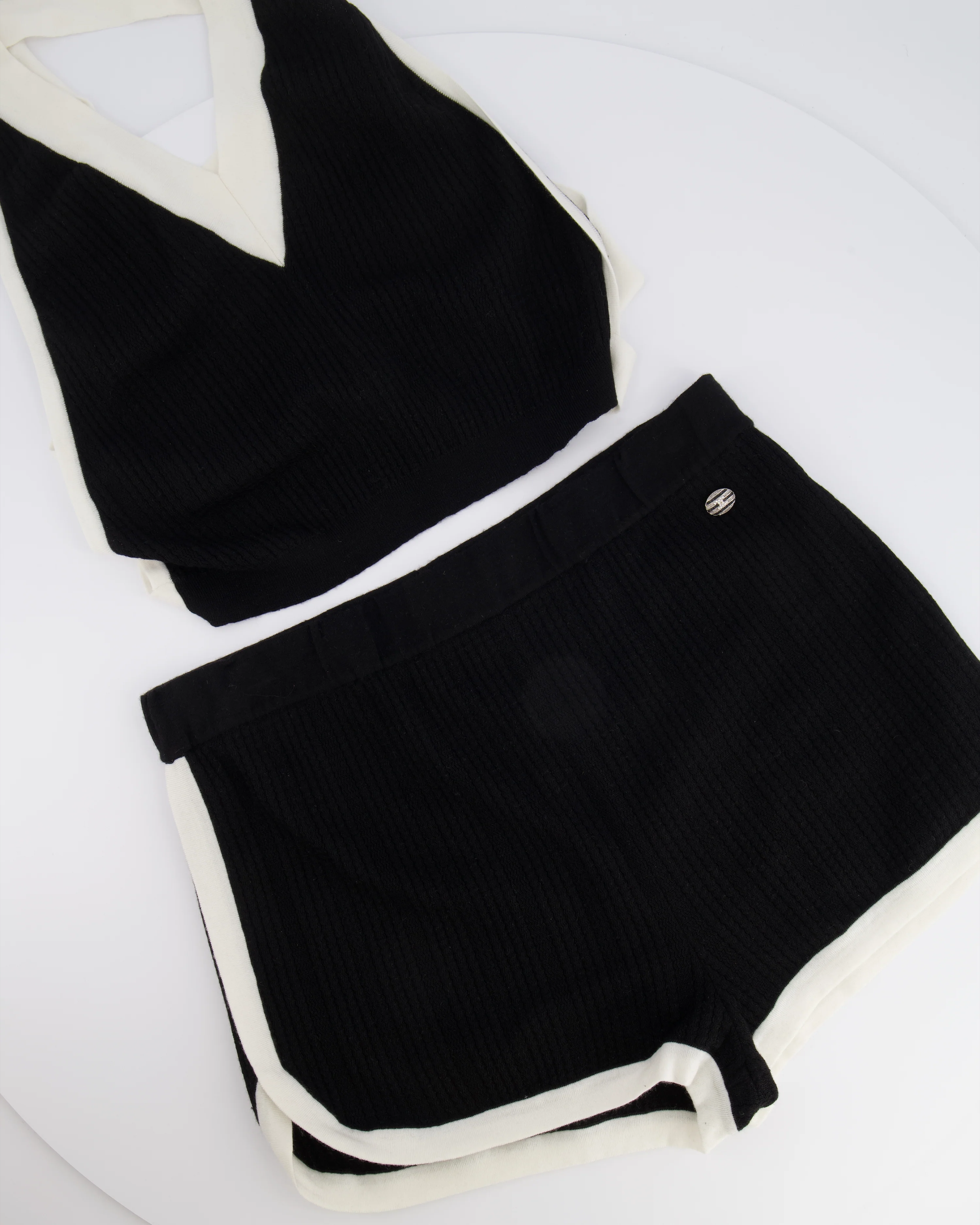 Chanel 24/C Black Cashmere Top and Shorts Set with White Trim Details and Black and White Striped Crystal CC Logo Buttons Size FR 36/40 (UK 8/12) - Image 6