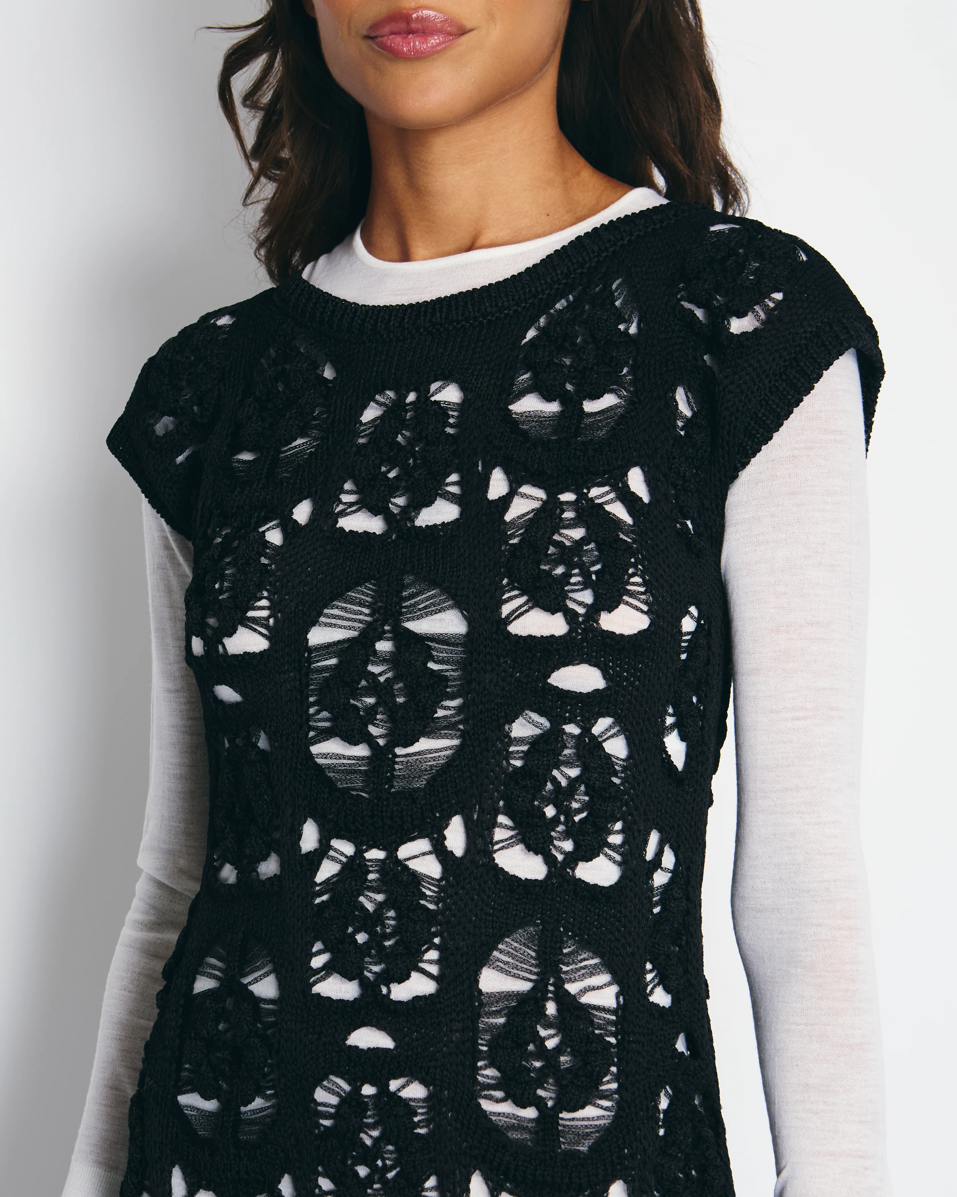 Chanel Black Crochet Short Sleeve Midi Dress with White Long-Sleeve Under-Layer Set Size FR 34 (UK 6) - Image 4