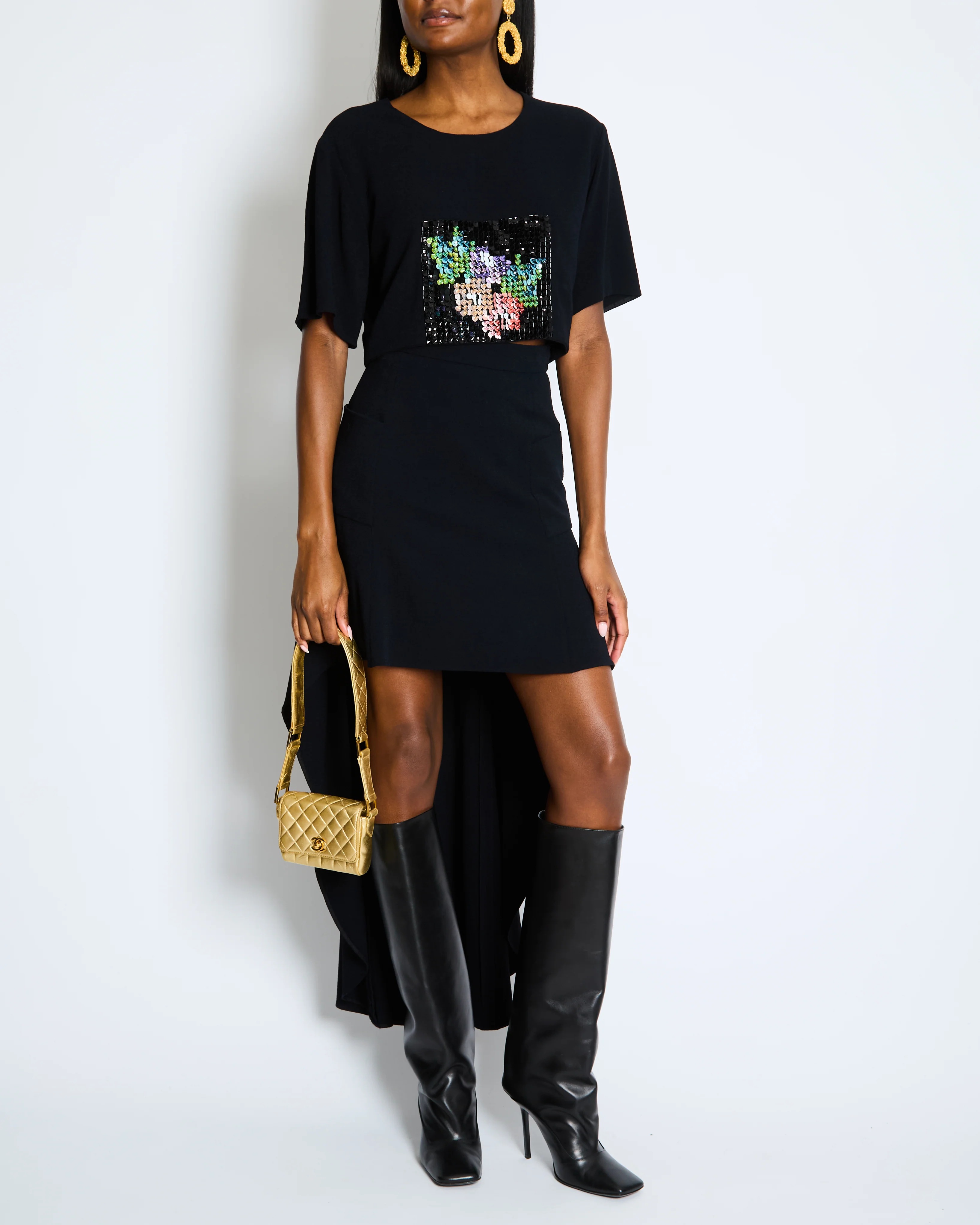 Chanel Métiers d'Art 2023 Black Cropped Top with Multi-Colour Sequin Patch Detail and Back Gold CC Logo Buttons Size FR 34 (UK 6) - Image 4