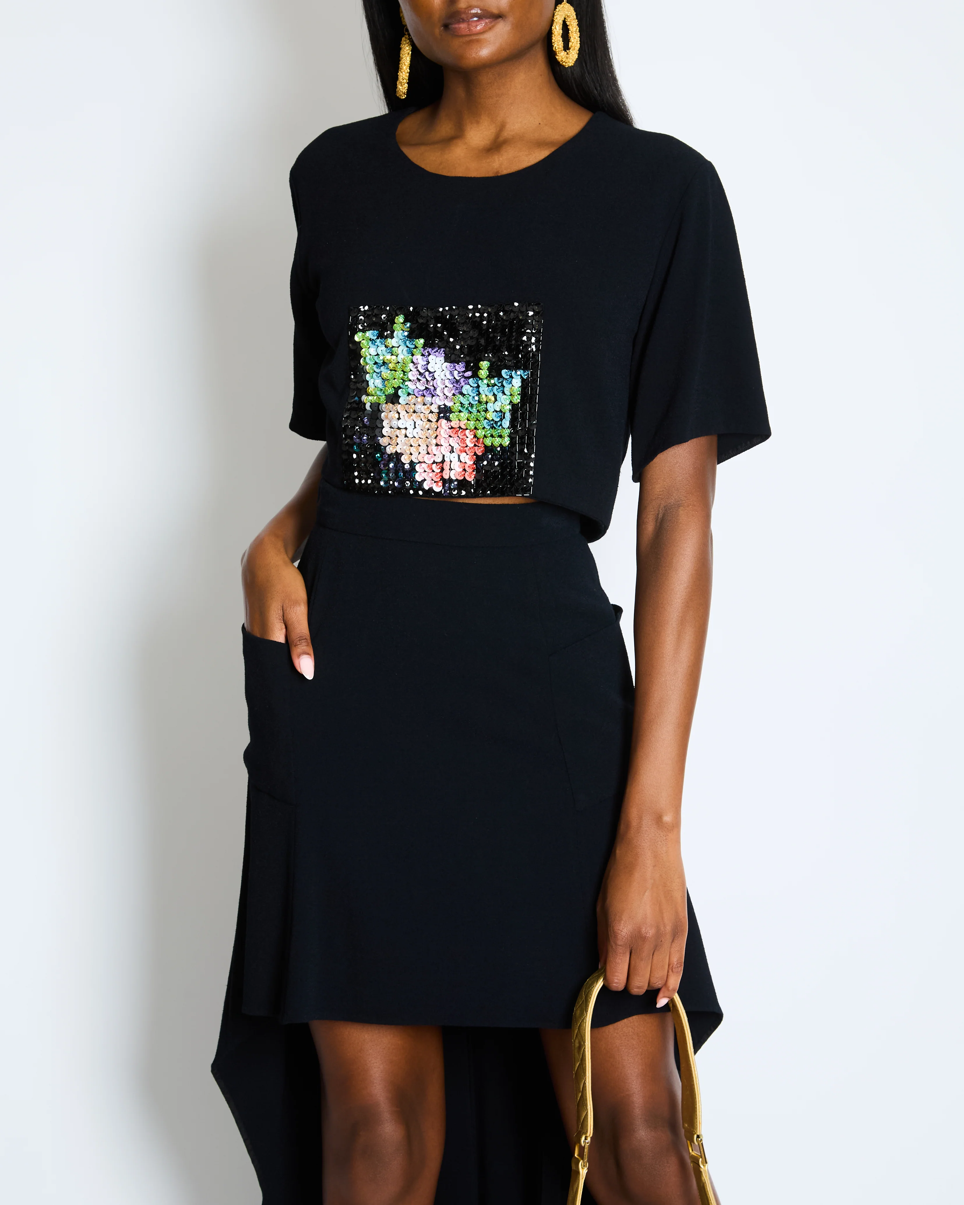 Chanel Métiers d'Art 2023 Black Cropped Top with Multi-Colour Sequin Patch Detail and Back Gold CC Logo Buttons Size FR 34 (UK 6) - Image 5