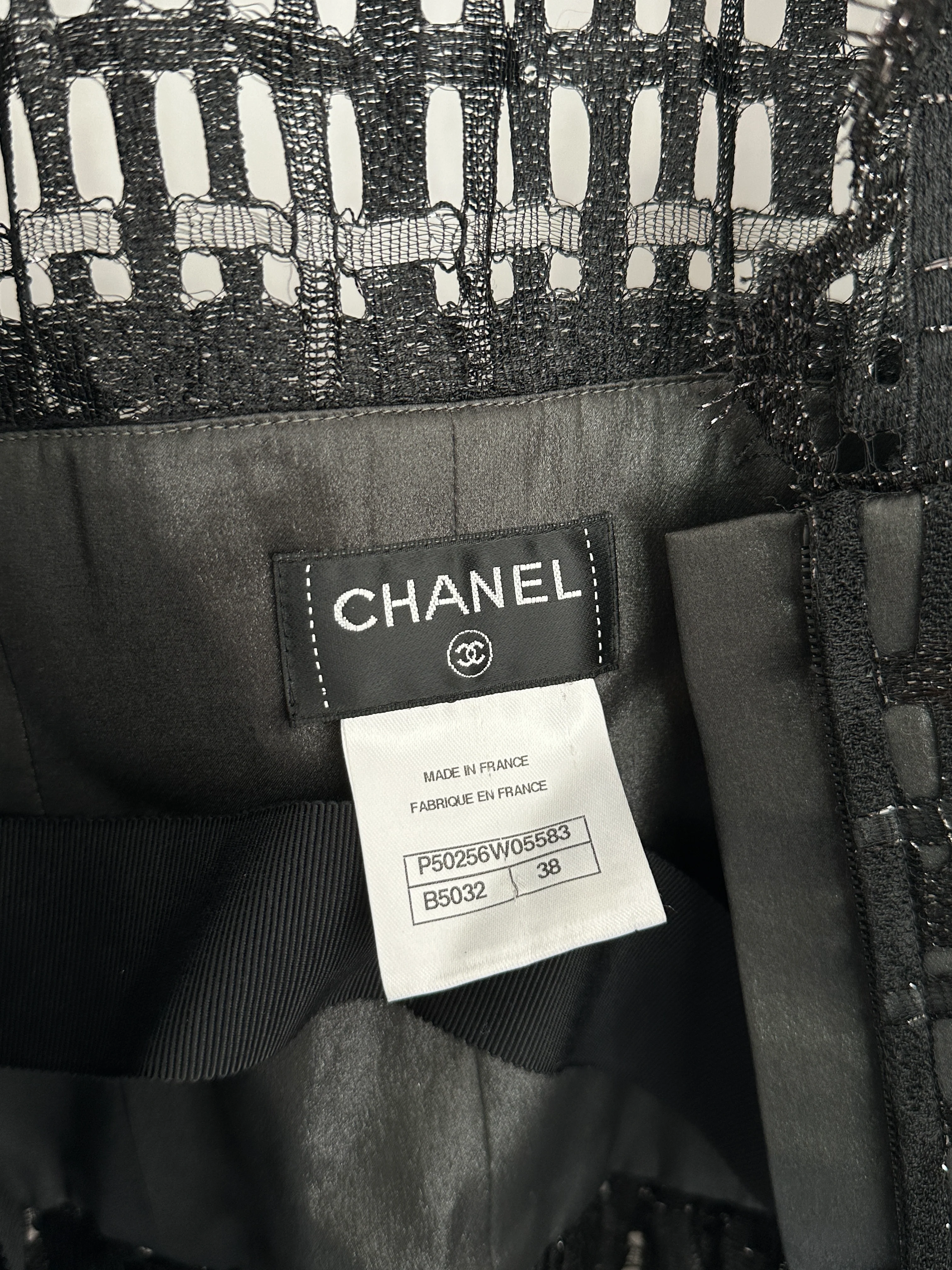 Chanel Black Iridescent Lace Dress With Concealed Zip Closure At Front Size FR 38 (UK 10) - Image 11