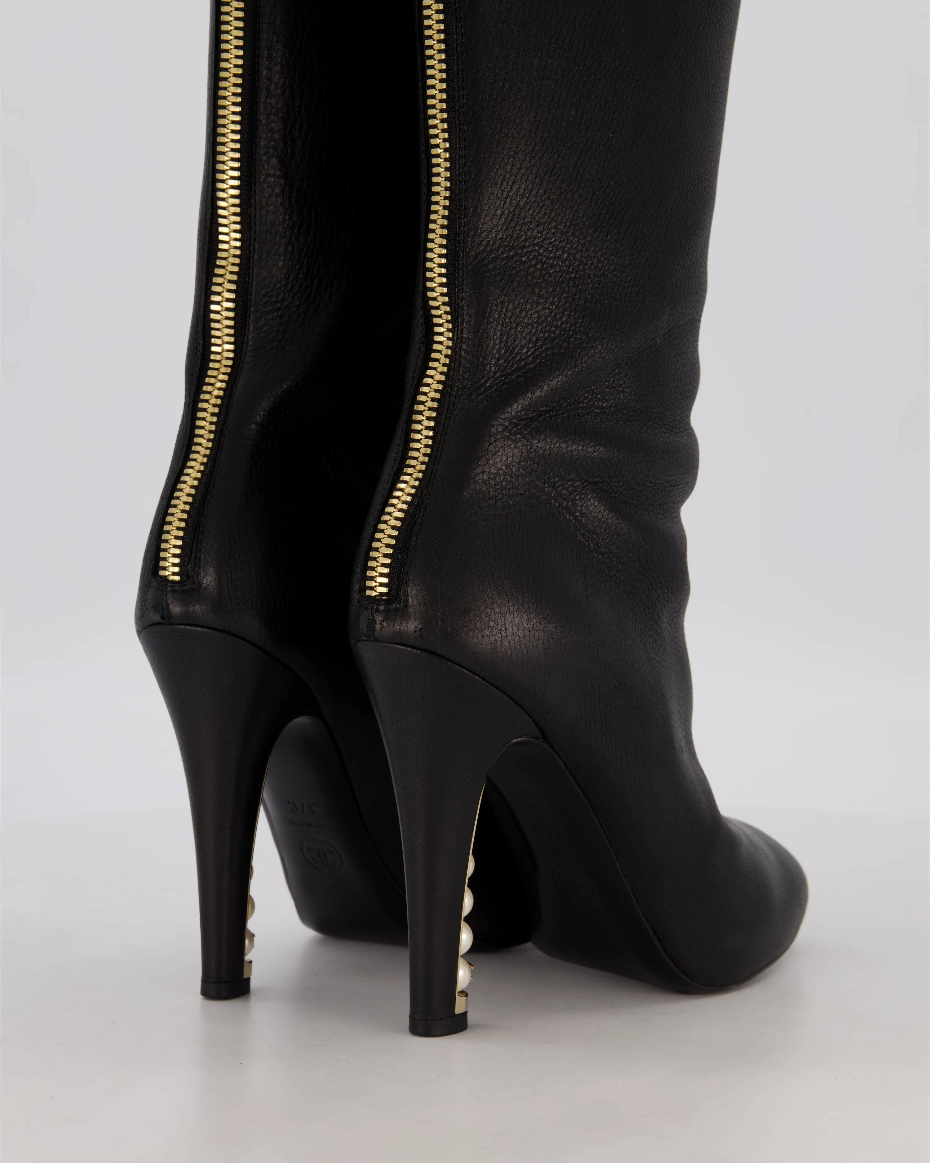 Chanel Black Knee-High Leather Boots with CC Pearl Detail Size EU 37 C - Image 4