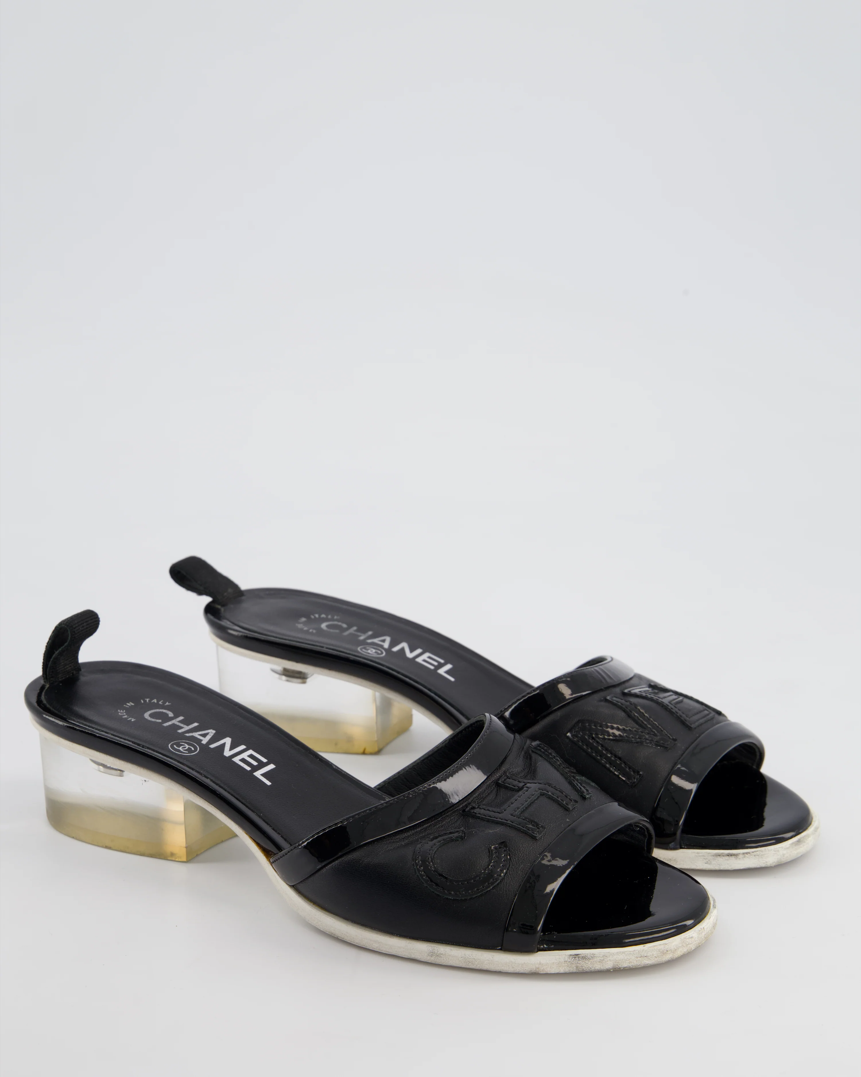 Chanel Black Leather Mules with CC Logo Details Size EU 37 (UK 4) - Image 2