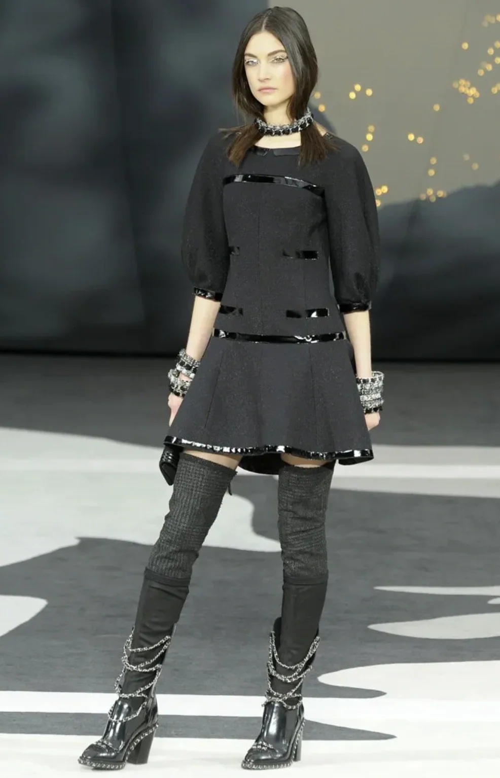 Chanel Fall 2013 Black Mini Dress with Patent Leather Effect Trim Details and Globe CC Logo Button Size FR 34 (UK 6) - Image 4