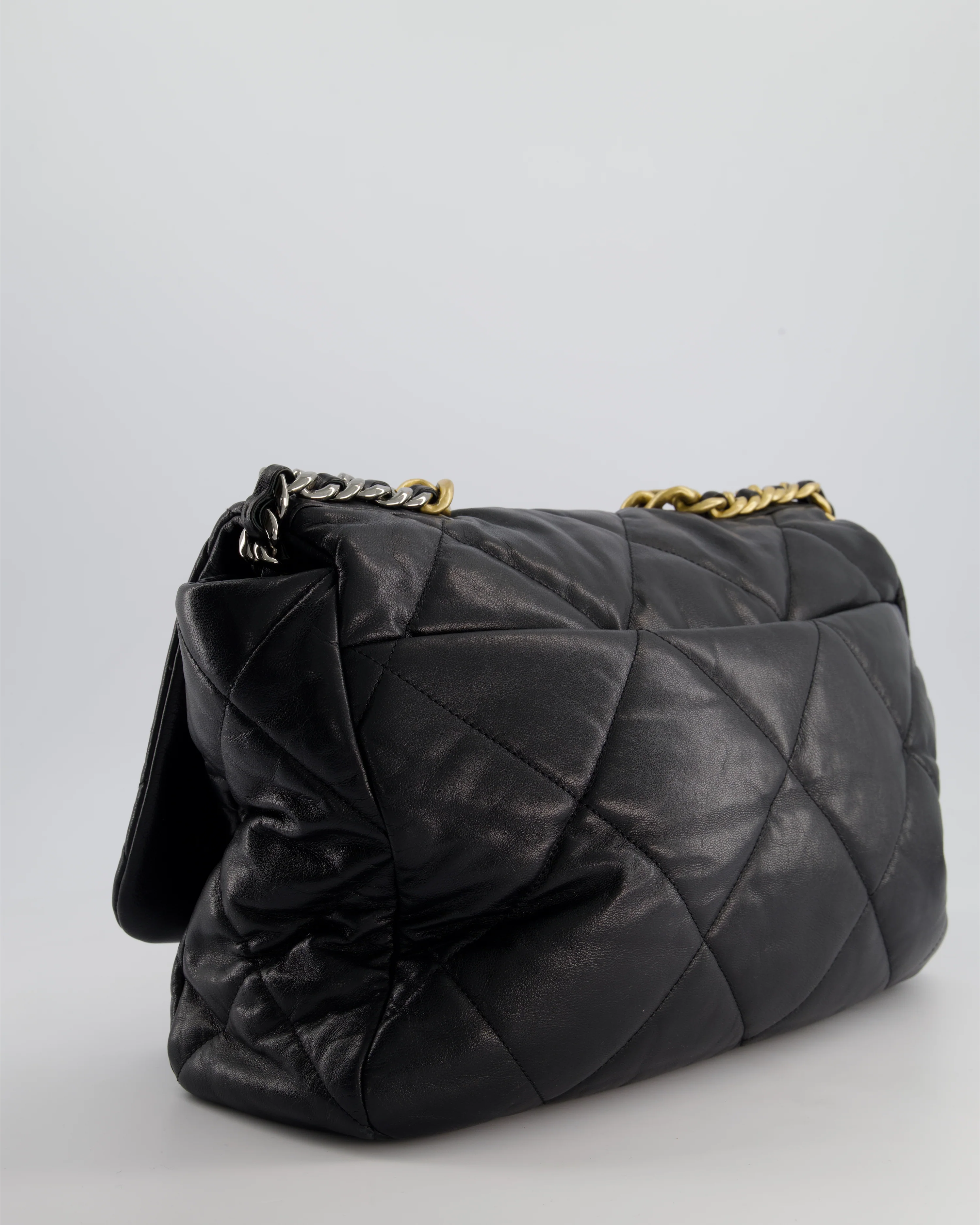 Chanel Black Maxi 19 Bag in Quilted Goatskin Leather with Mixed Hardware - Image 7