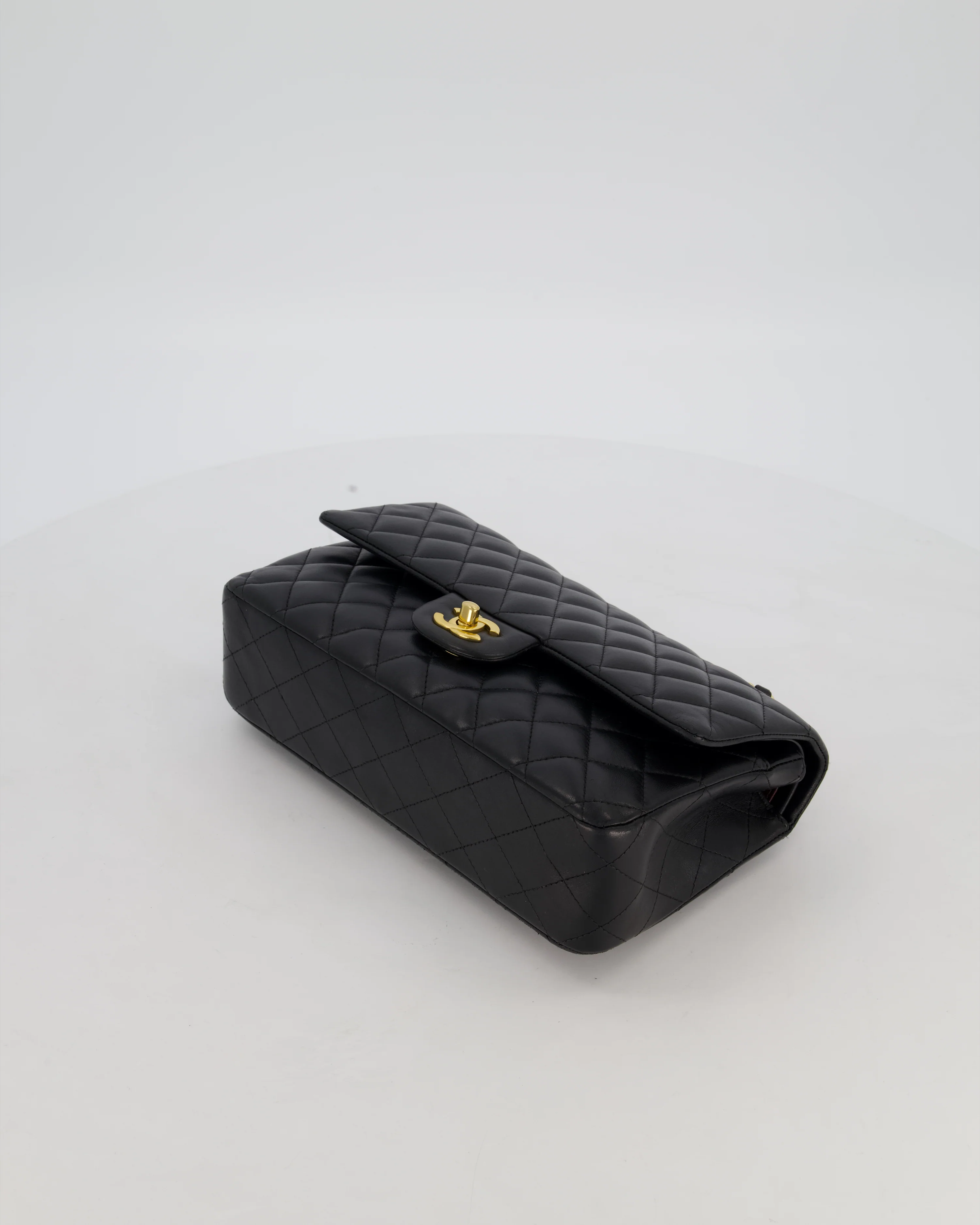 Chanel Black Medium Classic Double Flap Bag in Lambskin Leather with Gold Hardware - Image 19
