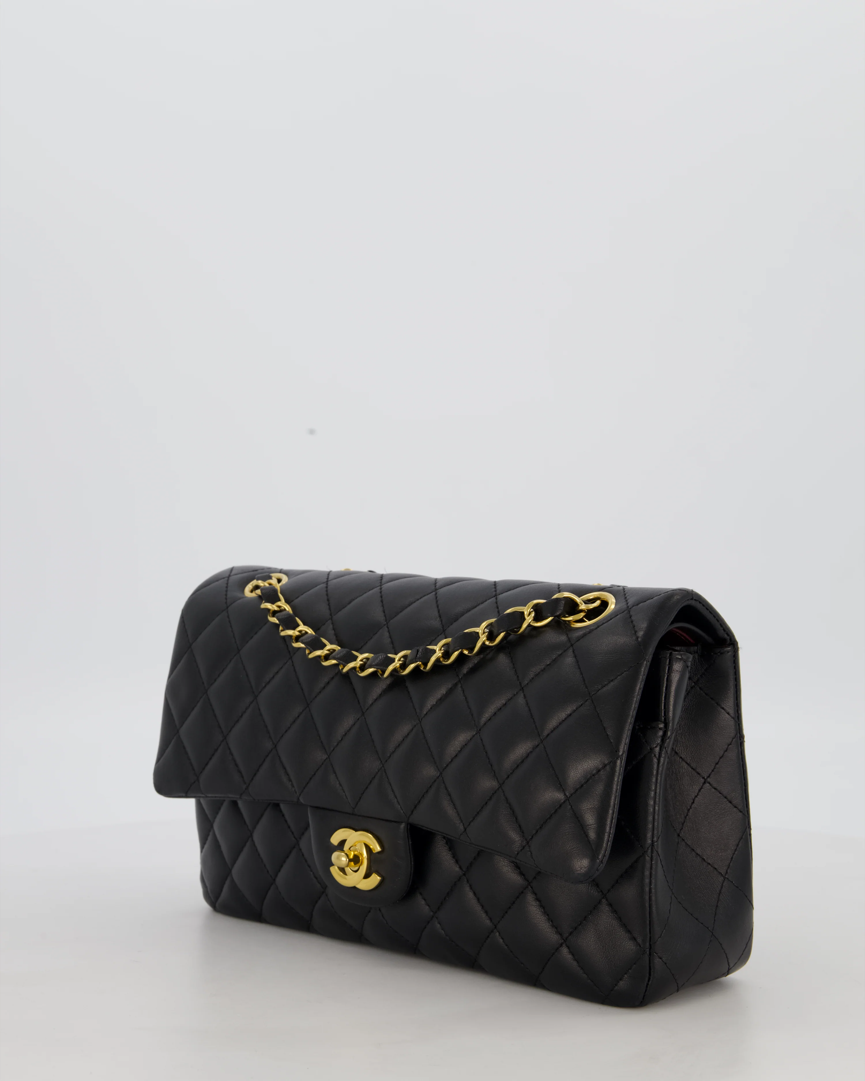 Chanel Black Medium Classic Double Flap Bag in Lambskin Leather with Gold Hardware - Image 9
