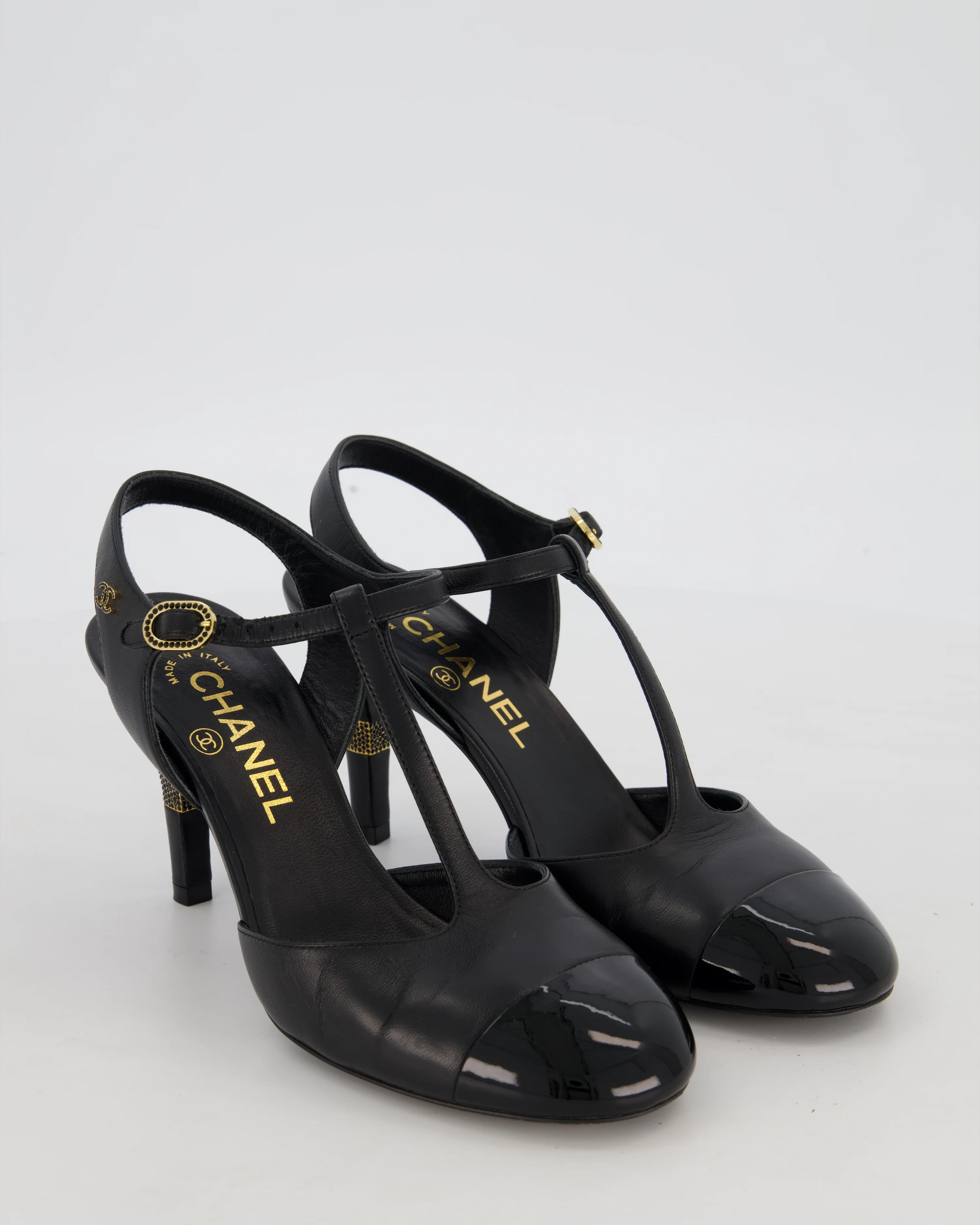 Chanel Black Patent Toe Mary-Jane Heels with CC Logo Detail Size EU 37 C - Image 2