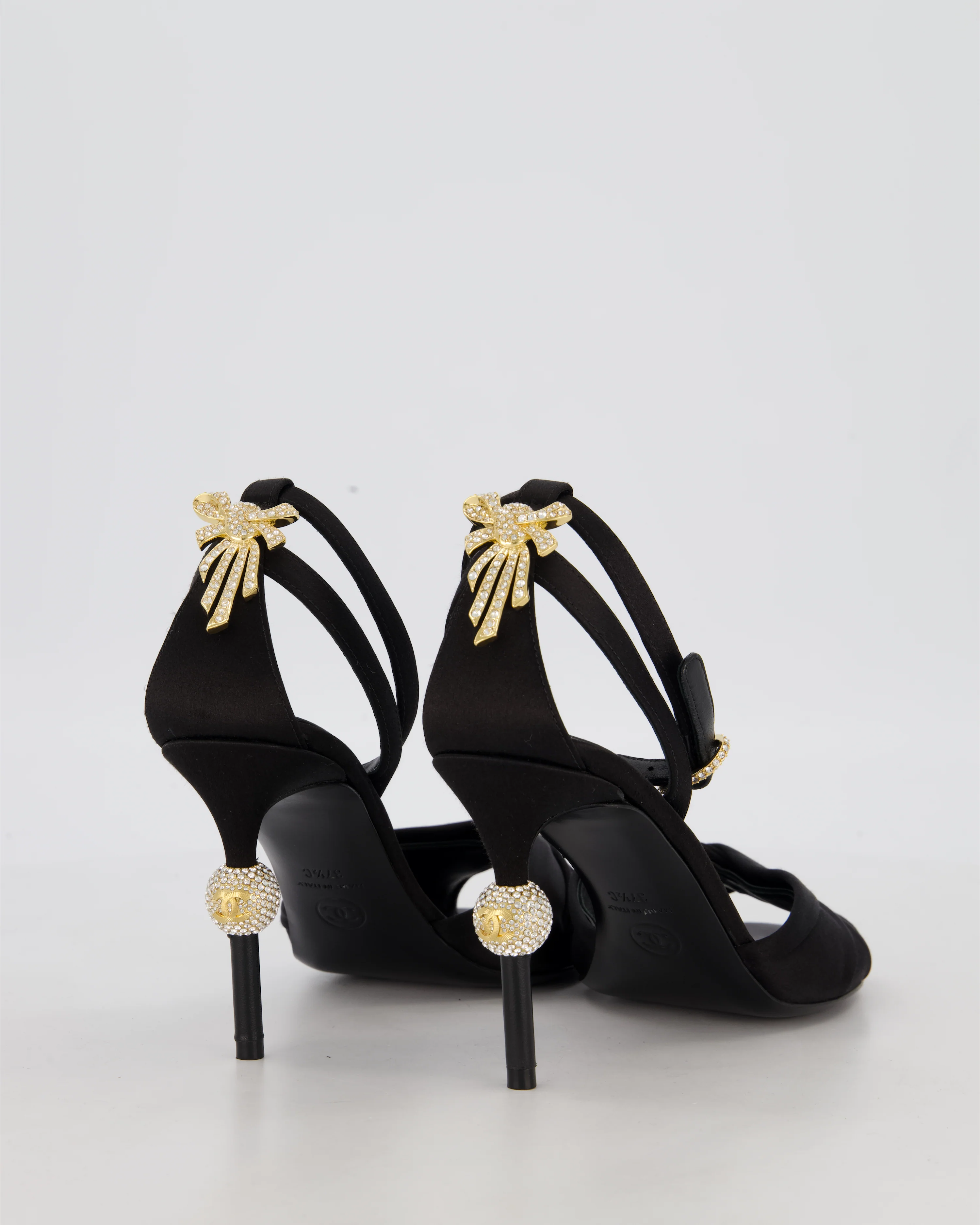 Chanel Black Satin Open Toe Heels with Crystal Bow and CC Detail Size EU 37.5 C - Image 3