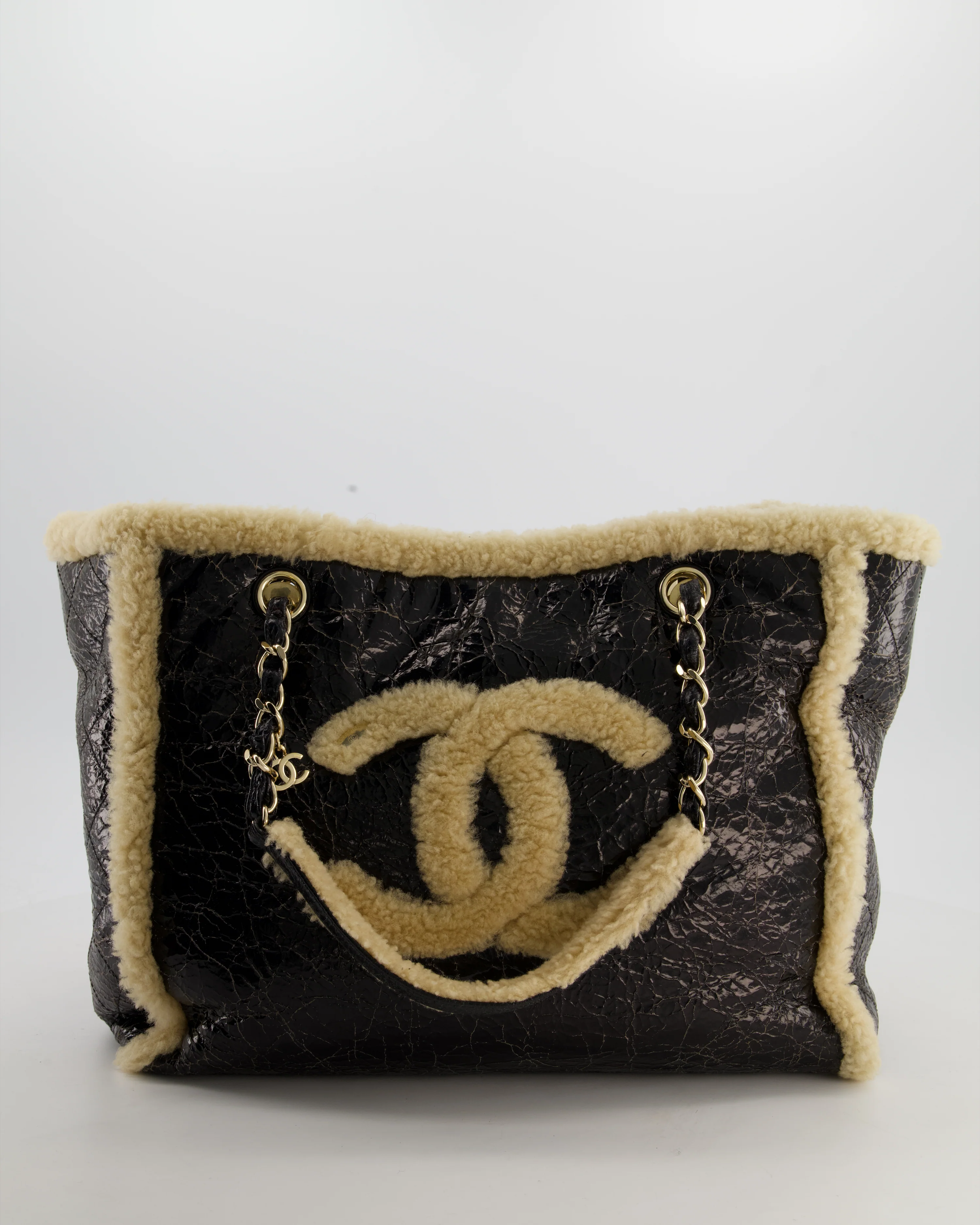 Chanel Black Shiny Crumpled Shearling CC Mania Deauville Tote Bag with Champagne Gold Hardware