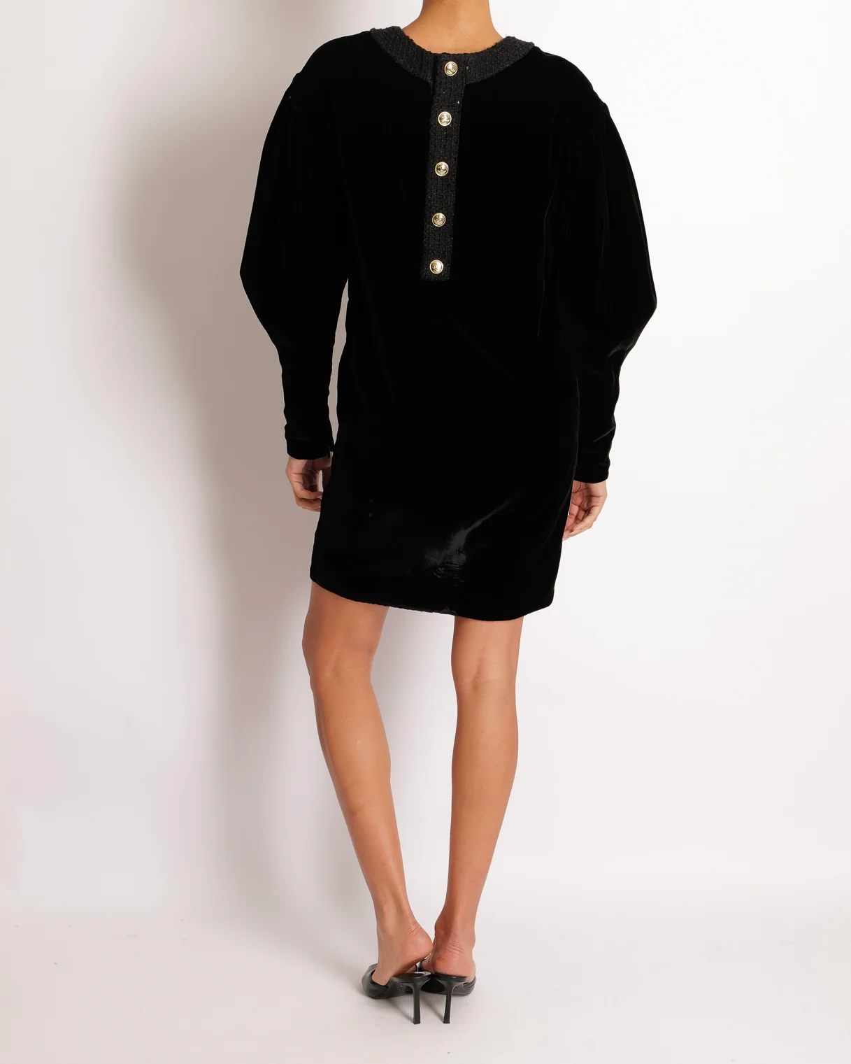 Chanel Black Velours Mini Dress with Black Tweed and Sequins Neckline Detail with Gold CC Logo Buttons Size FR 34 (UK 6) - Image 2