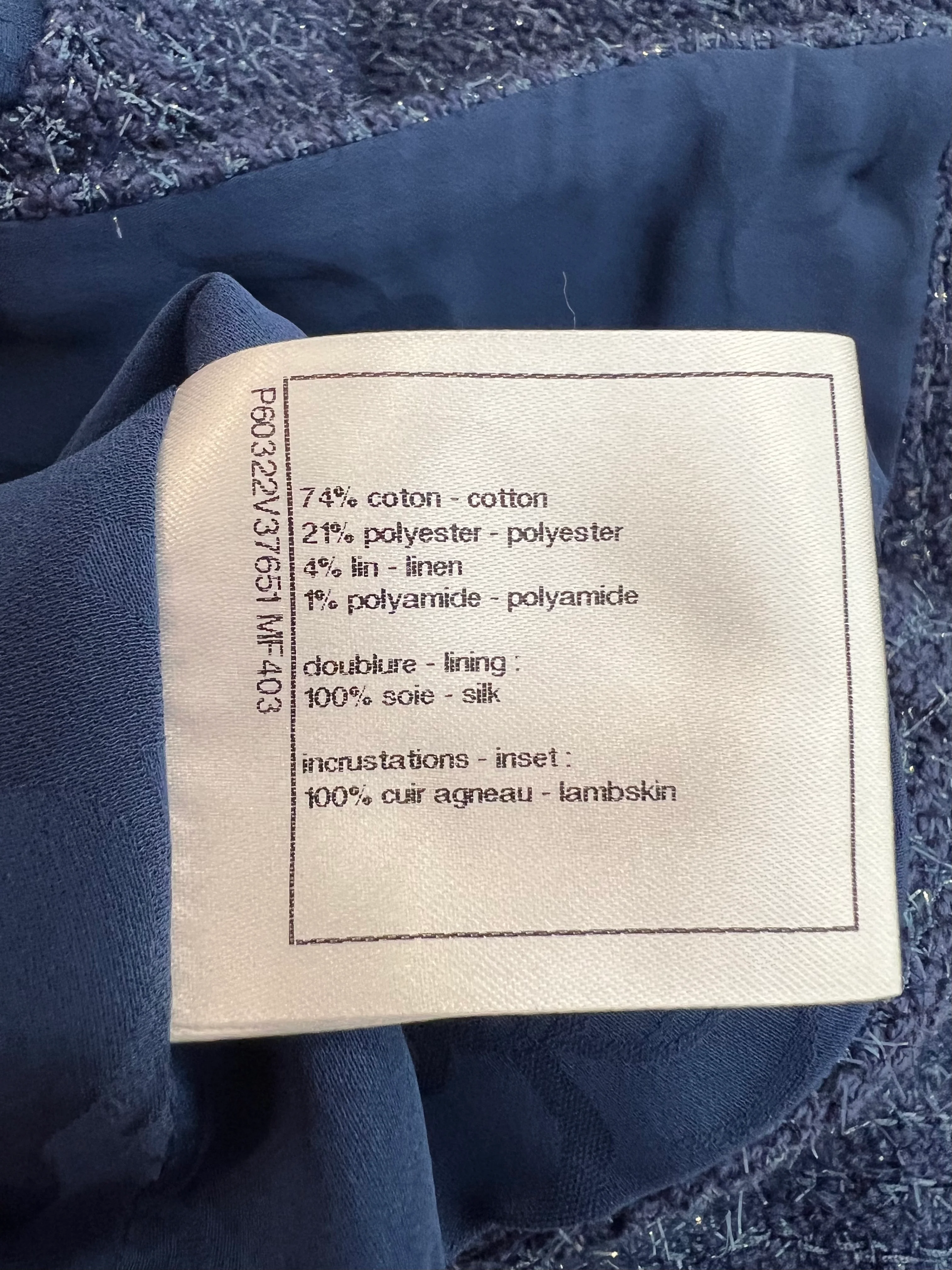 Chanel Cruise 2019 Blue Tweed Cropped Jacket and Trousers Set with CC Logo Buttons and Black Leather Trims Size FR 36/38 (UK 8/10) - Image 7