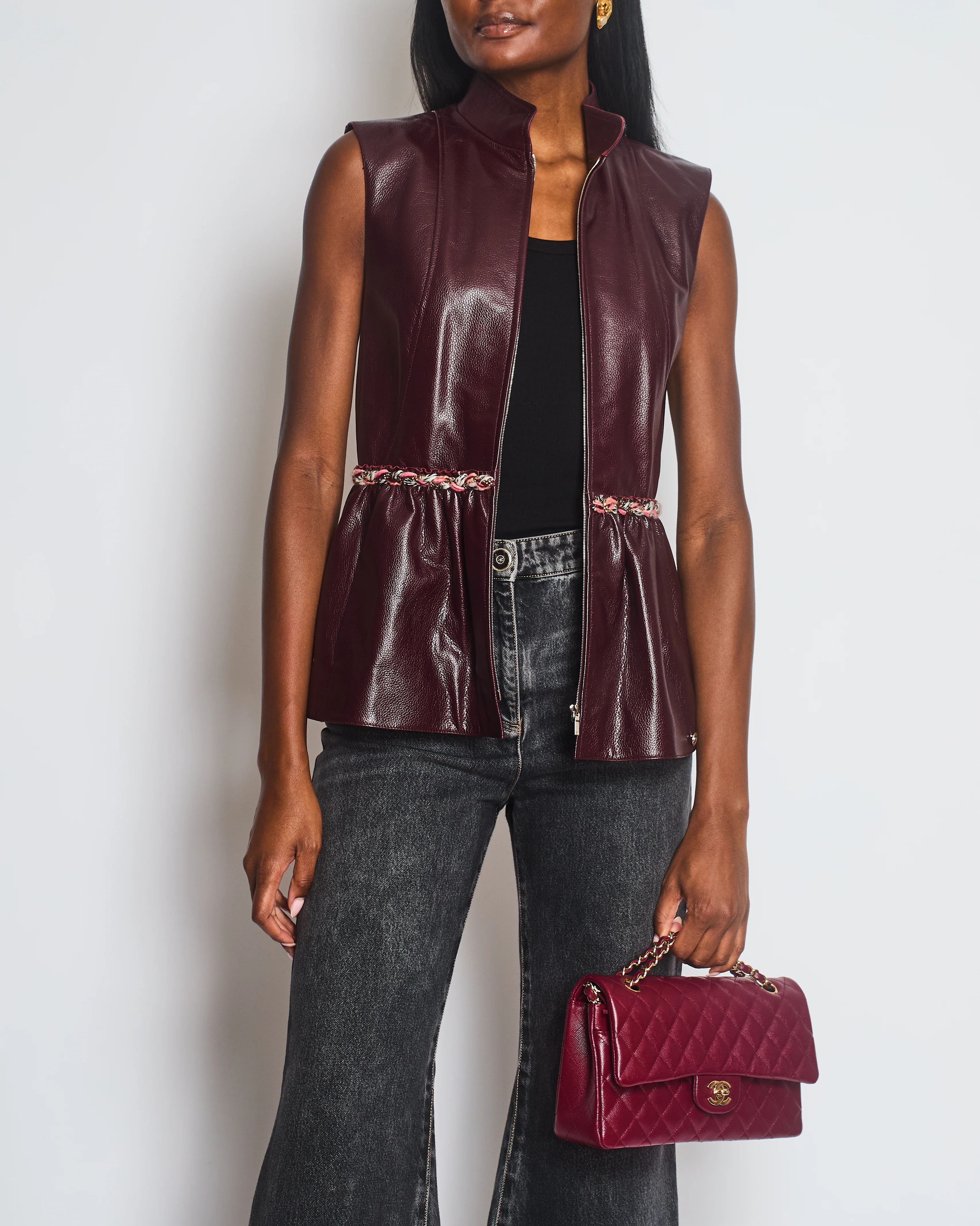 Chanel 2023 Metiers des Arts Burgundy Bordeaux Leather Gilet with Tweed Trim and Peplum Hem Size FR 36 (UK 8) - Image 3