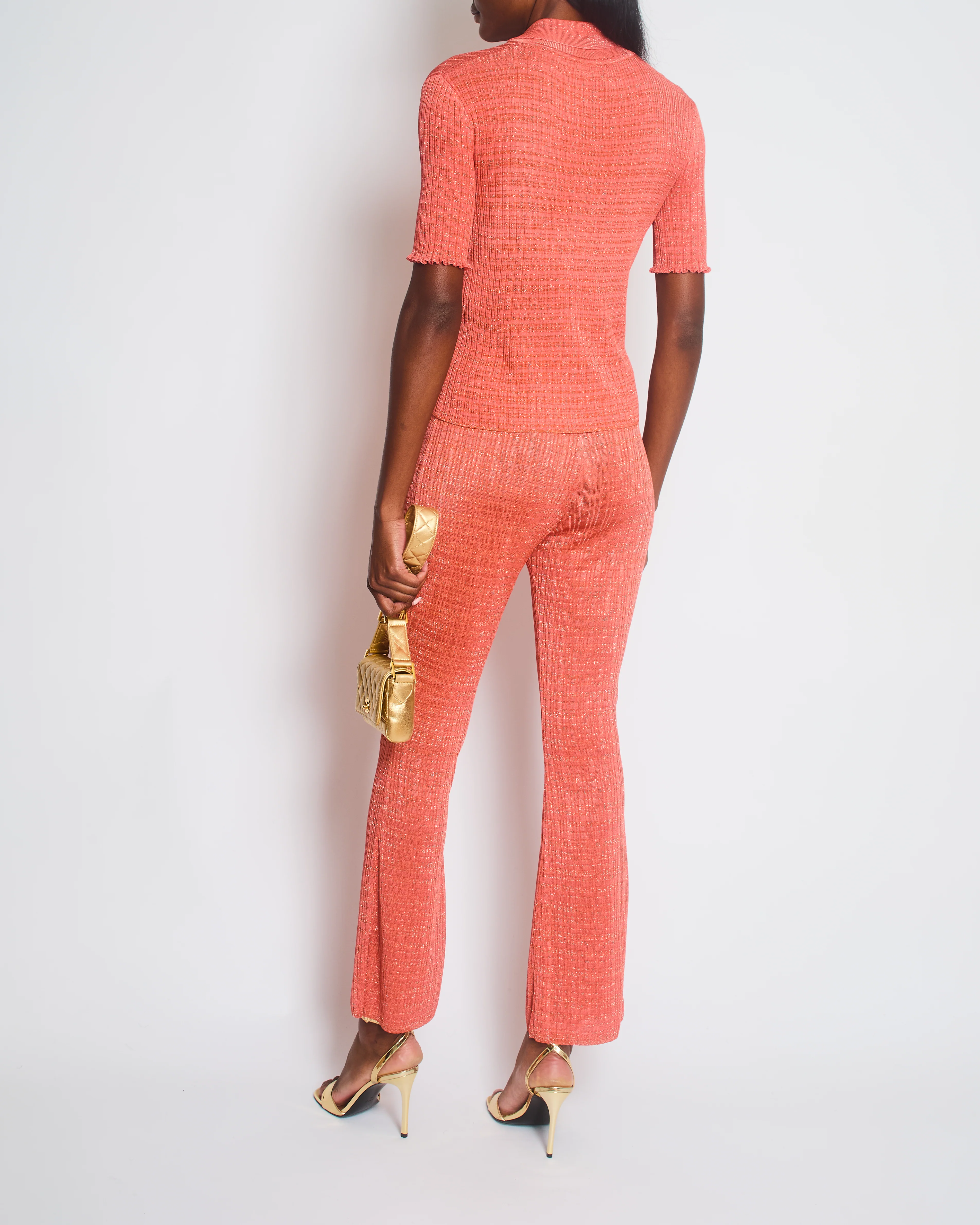 Chanel 22/P Coral Ribbed Knit Short Sleeve Top and Trousers with Silver CC Logo Detail Size FR 34-36 (UK 6-8) - Image 2