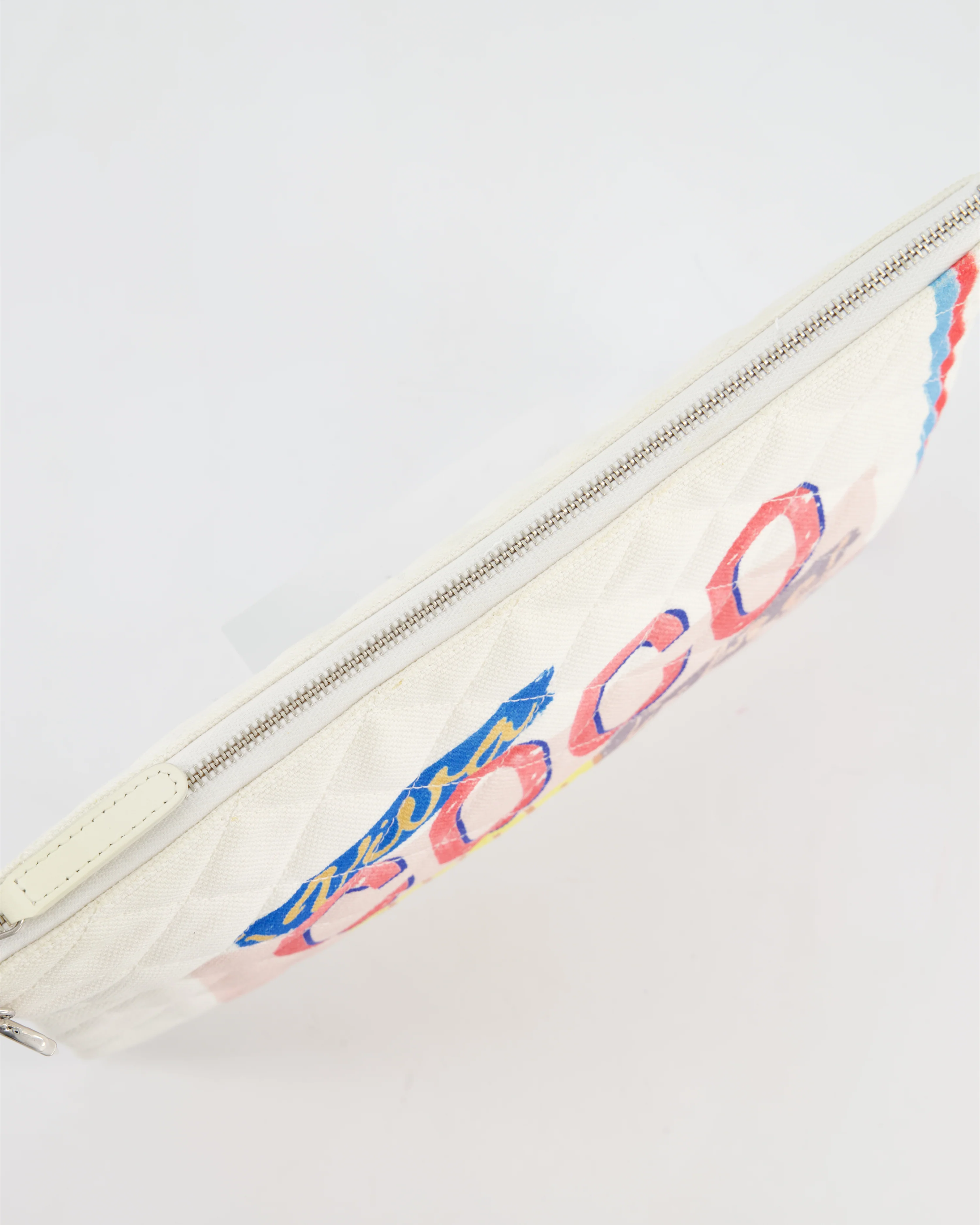Chanel SS17 Coco Cuba White Pouch in Canvas with CC Logo - Image 14