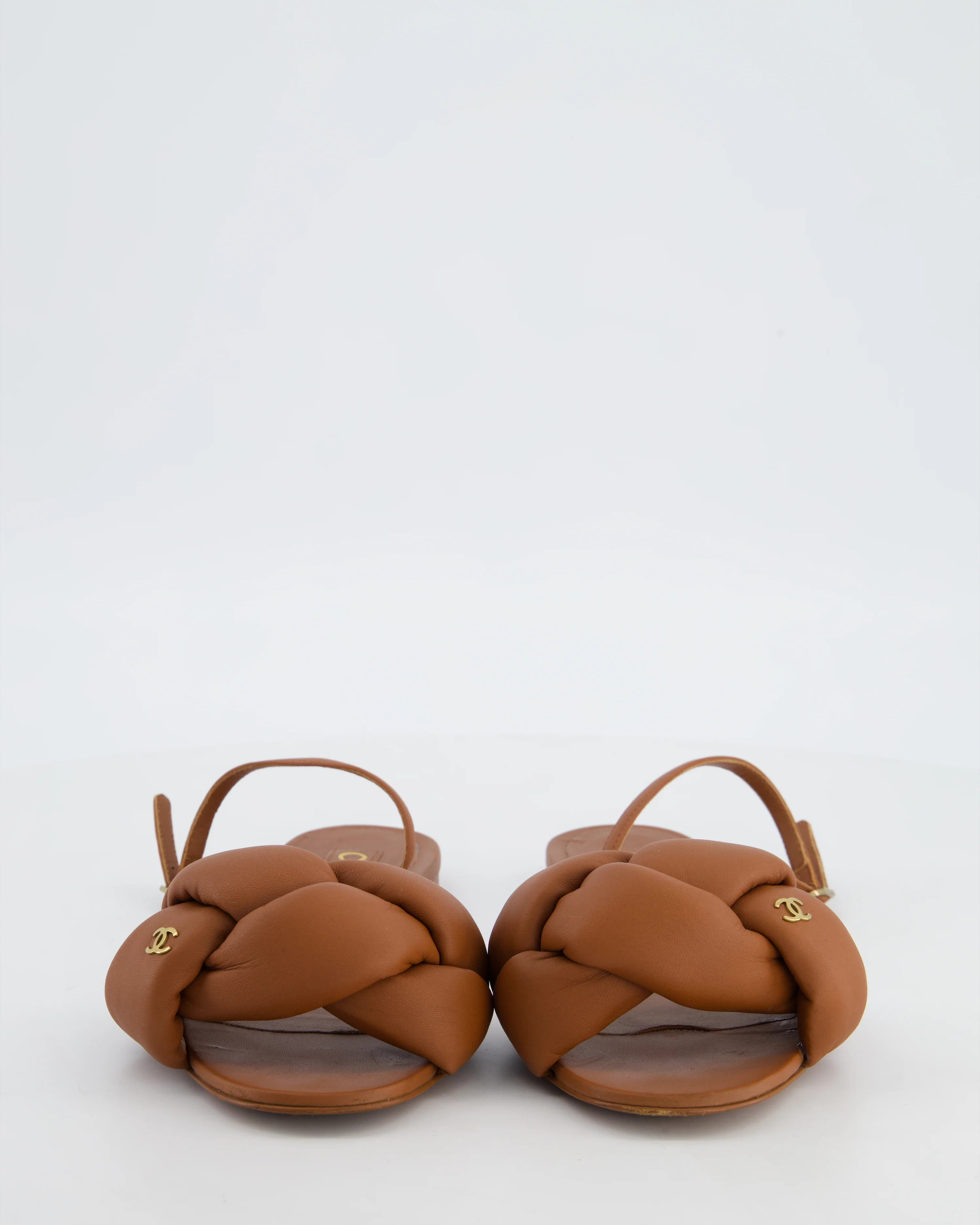 Chanel Caramel Brown Braided Flat Sandals In Nappa Leather with CC Logo Detail Size EU 37C - Image 4