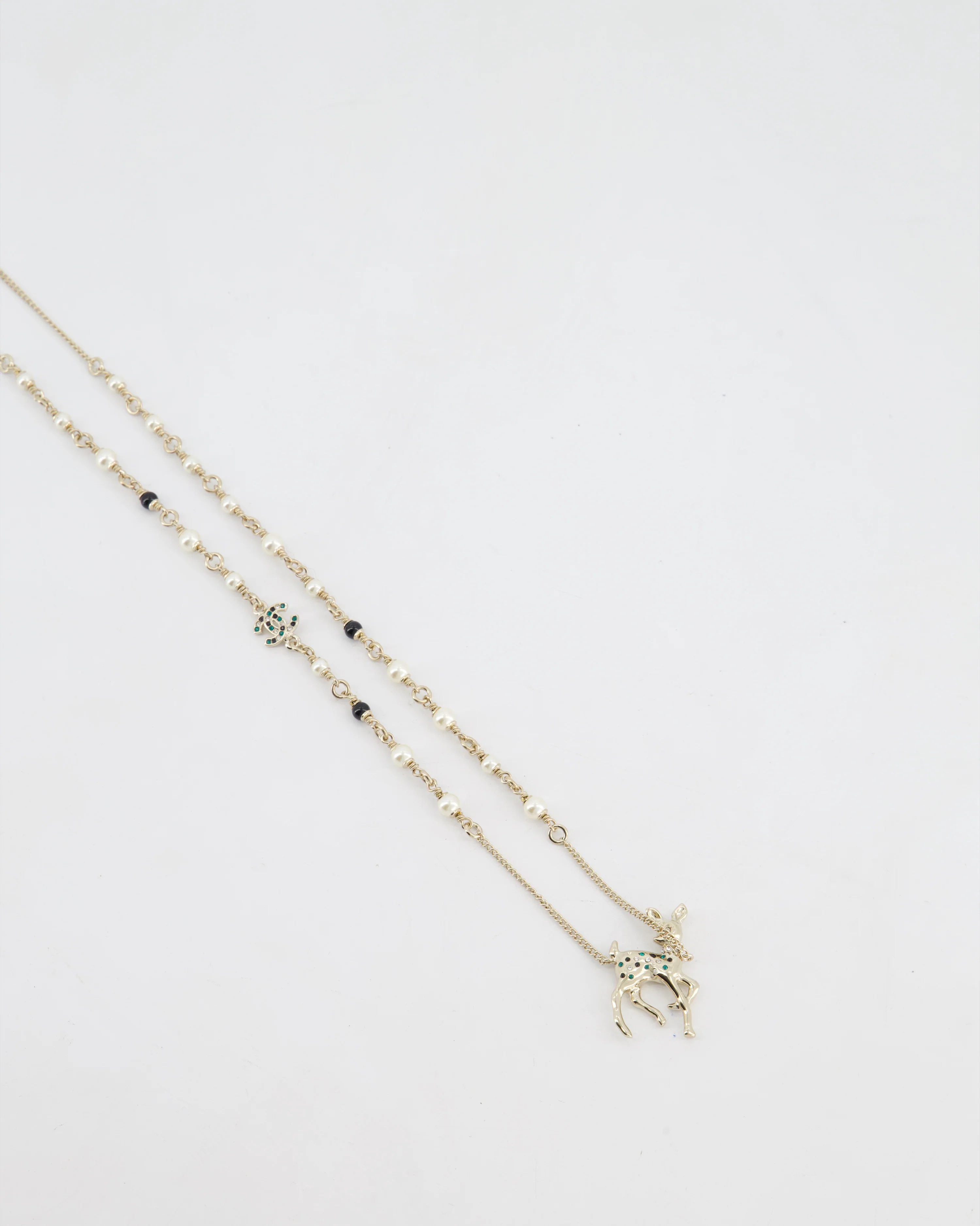 Chanel Champagne Gold CC Pearl Necklace with Bambi Pendant - Image 3