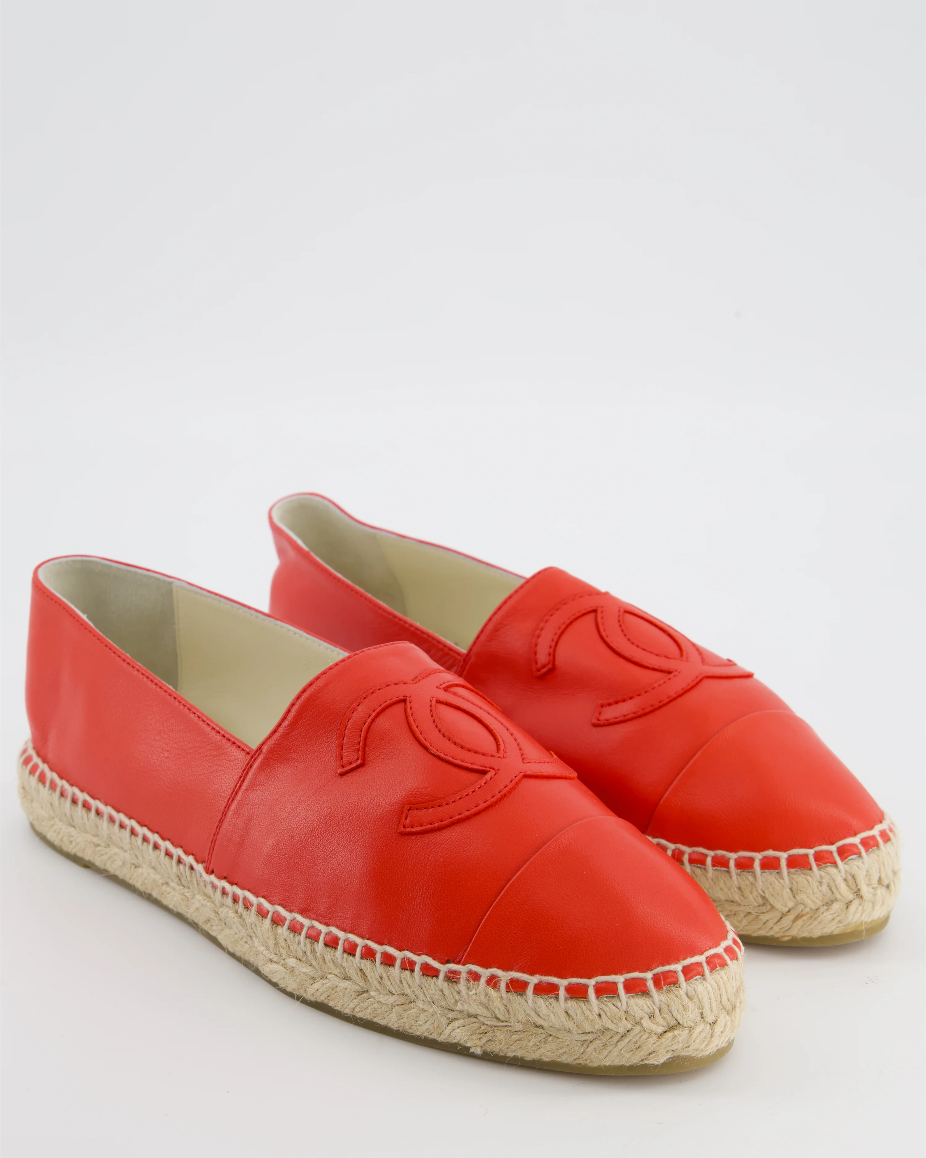 Chanel Coral Red Leather Espadrilles with CC Logo Size EU 41 RRP £730 - Image 2