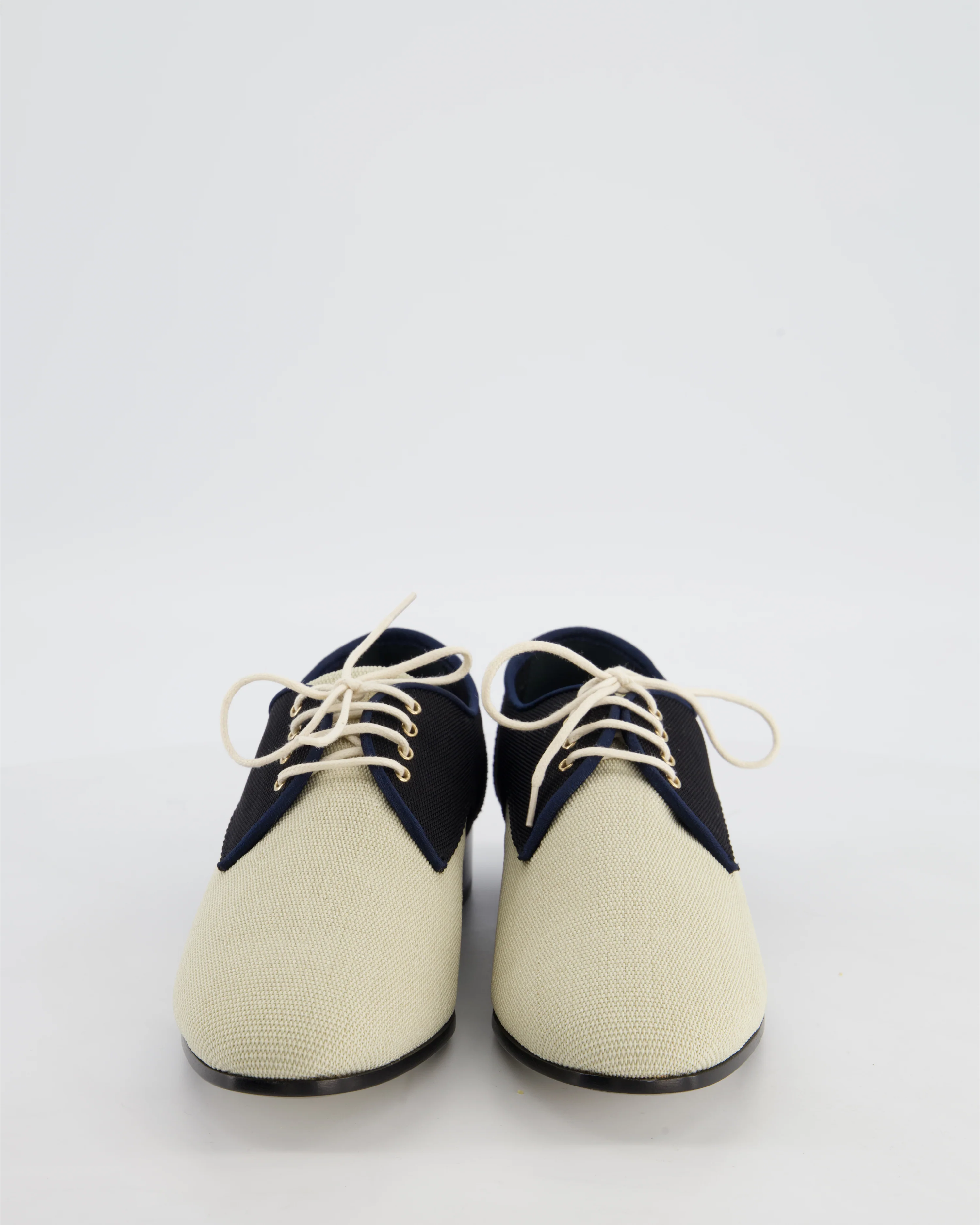Chanel Cream, Navy & Black Canvas Oxfords Shoes with Interlocking CC Logo Detail Size EU 38 - Image 4