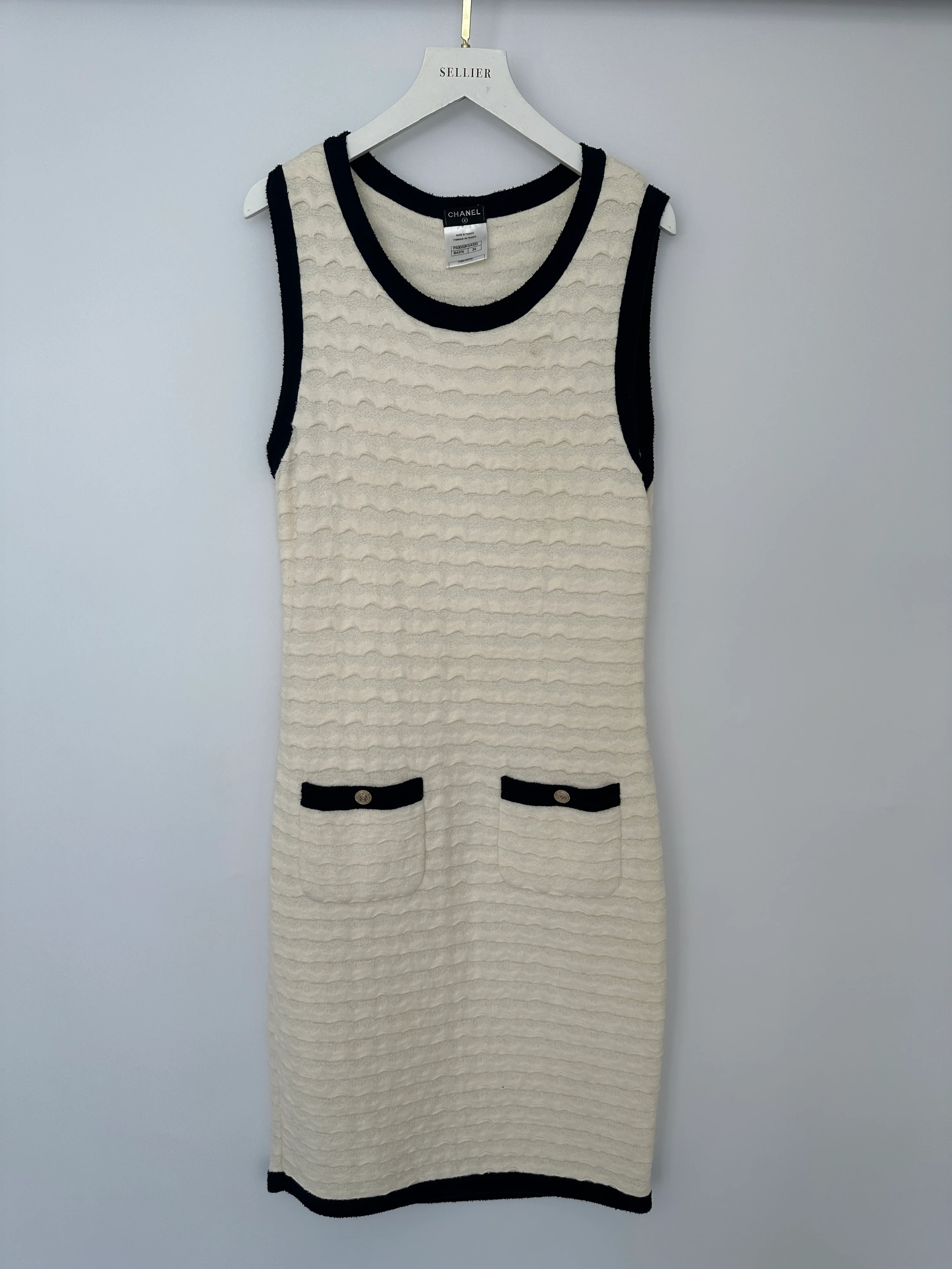 Chanel Cream Sleeveless Midi Dress with Navy Hem and Pocket Detail Size FR 34 (UK 6) - Image 10