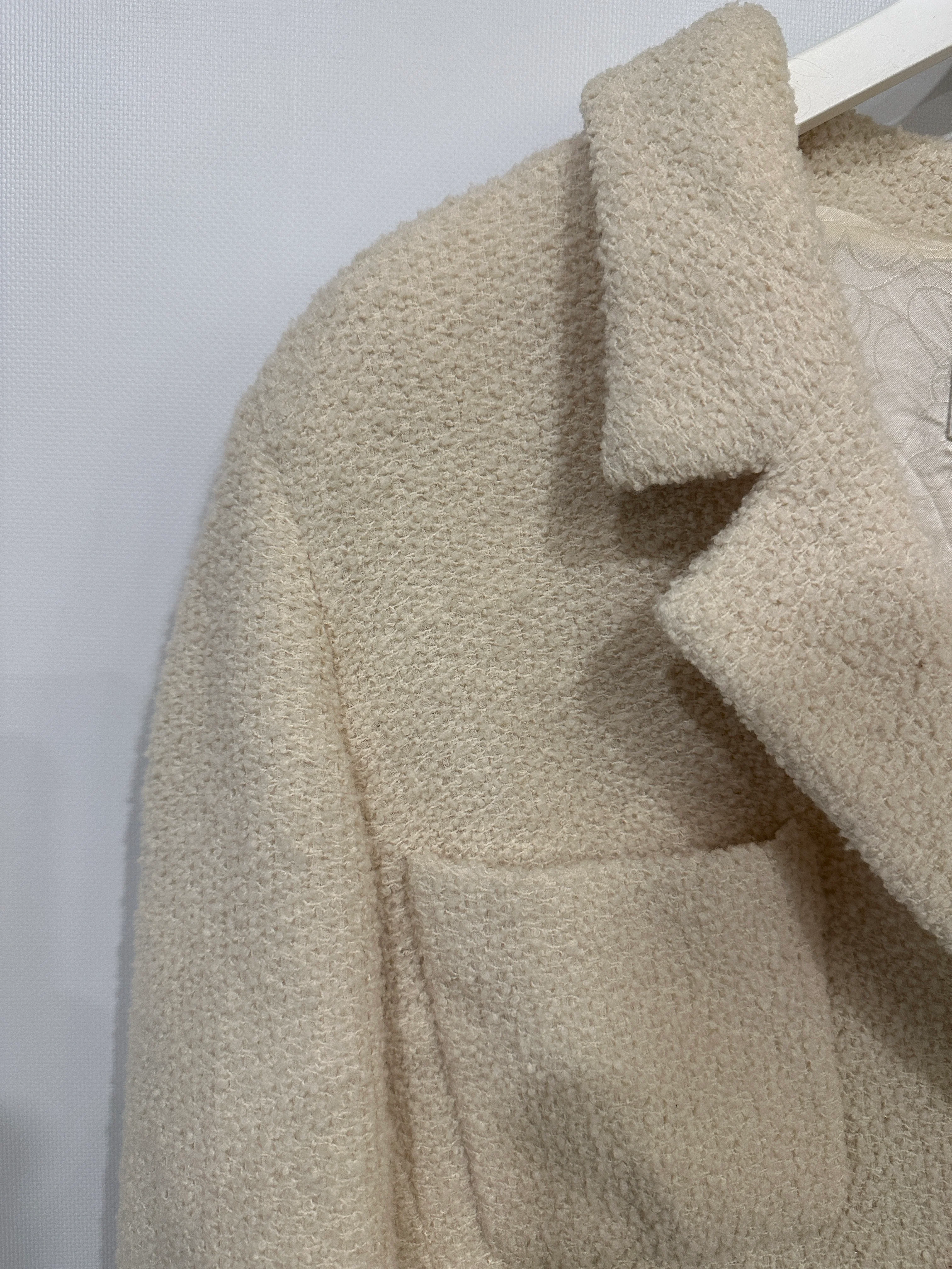 Chanel Cream Tweed Jacket with Ivory Logo CC Button Details Size FR 38 (UK 10) - Image 9