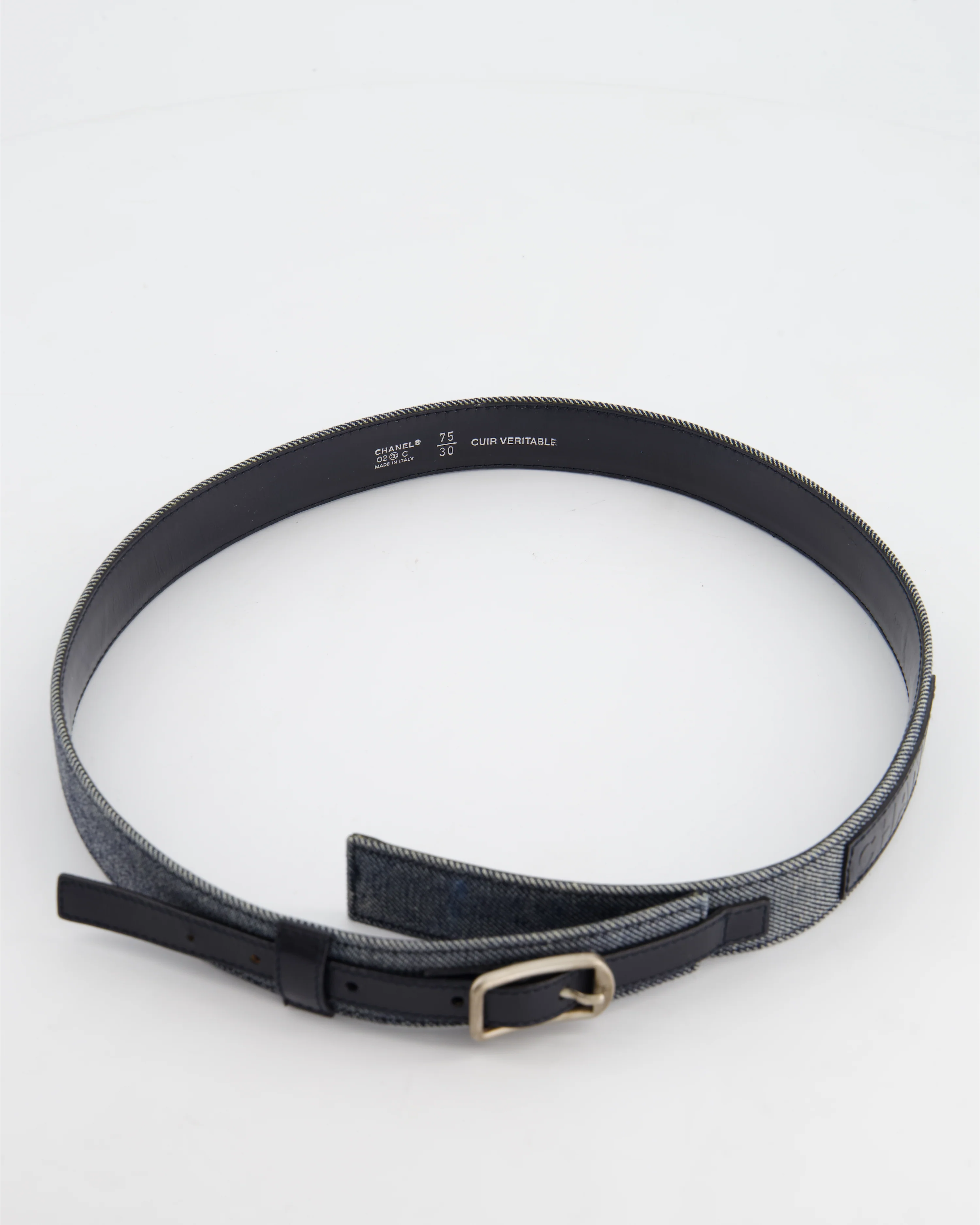 Chanel Vintage Denim & Black Leather Belt with Buckle Detail Size 75cm - Image 9