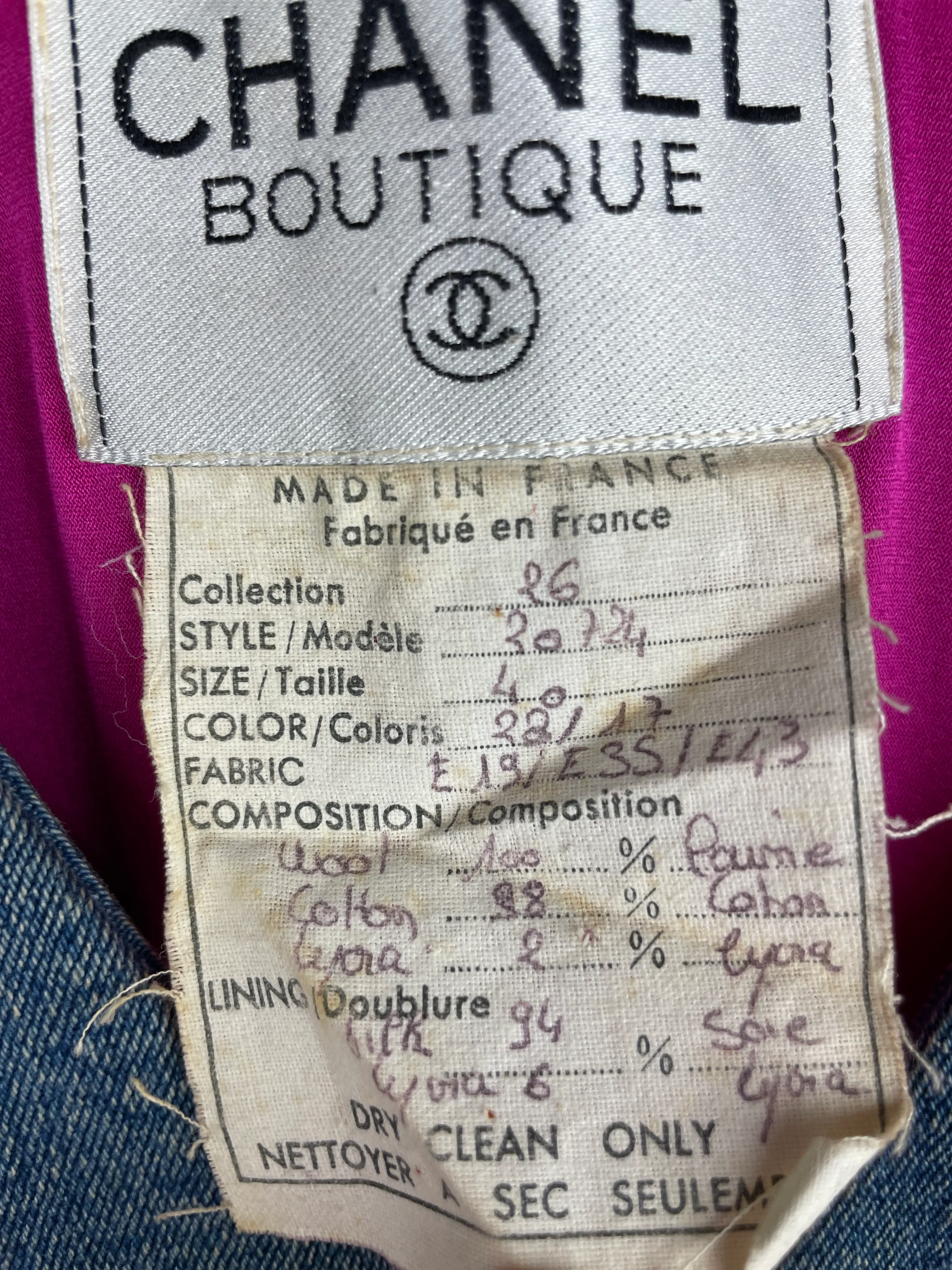 Chanel Fuchsia Pink Tweed Longline Blazer and Mini Skirt Set with Denim Trim & Gold Logo Button Detail Size FR 40 (UK 12) - Image 21