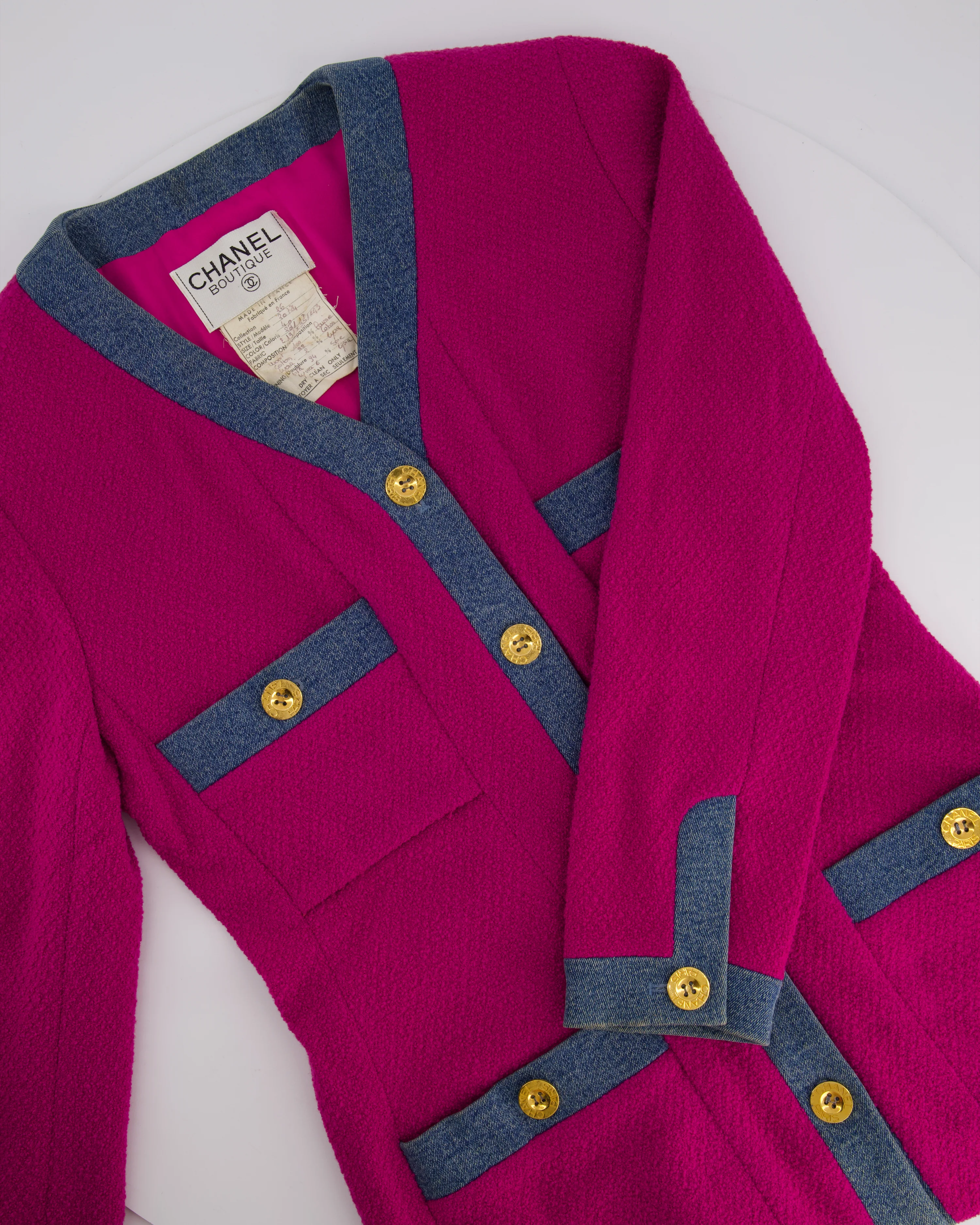 Chanel Fuchsia Pink Tweed Longline Blazer and Mini Skirt Set with Denim Trim & Gold Logo Button Detail Size FR 40 (UK 12) - Image 8