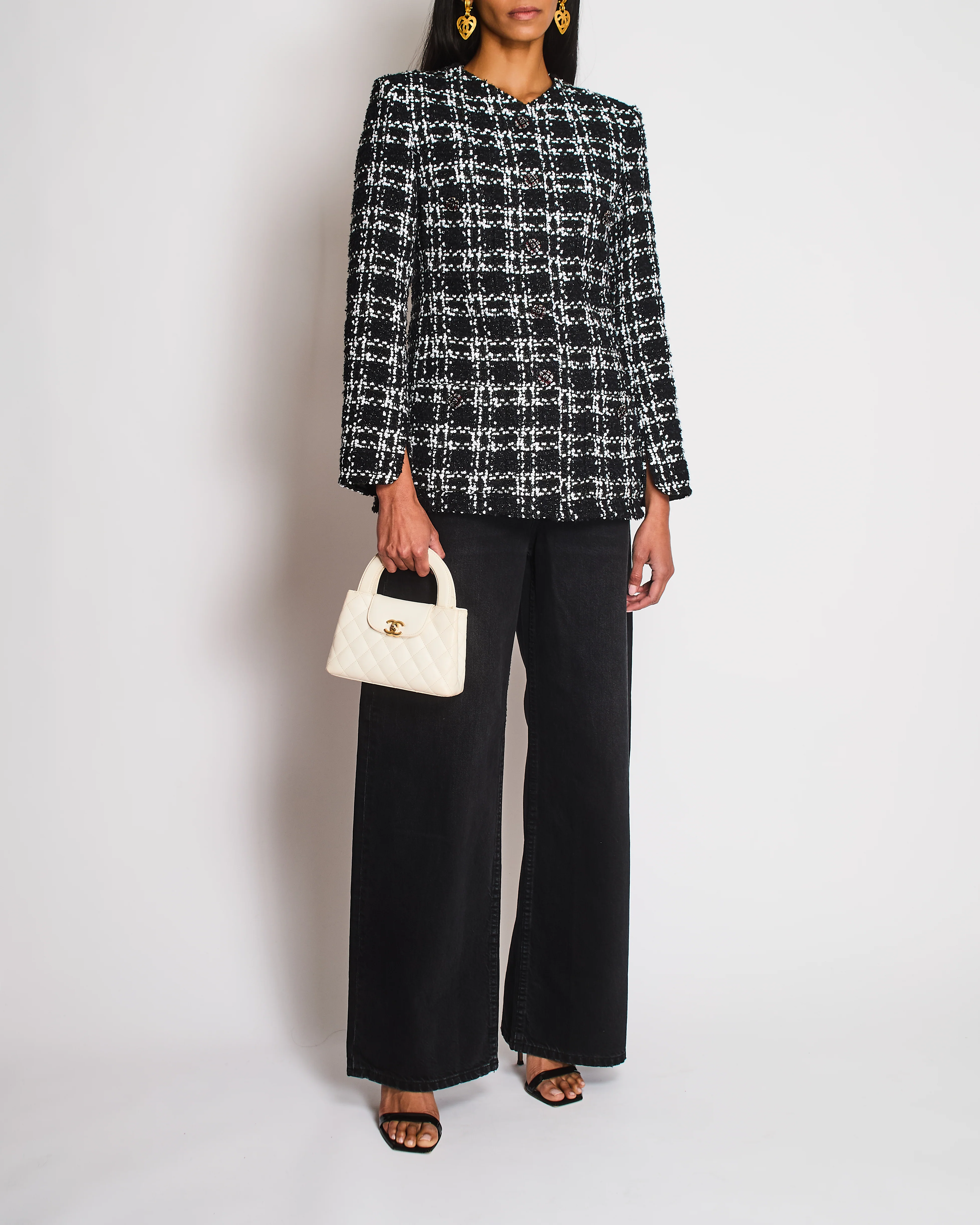 Chanel FW22 Black and White Checkered Tweed Jacket With White Sequins Details Size FR 34 (UK 6) - Image 2