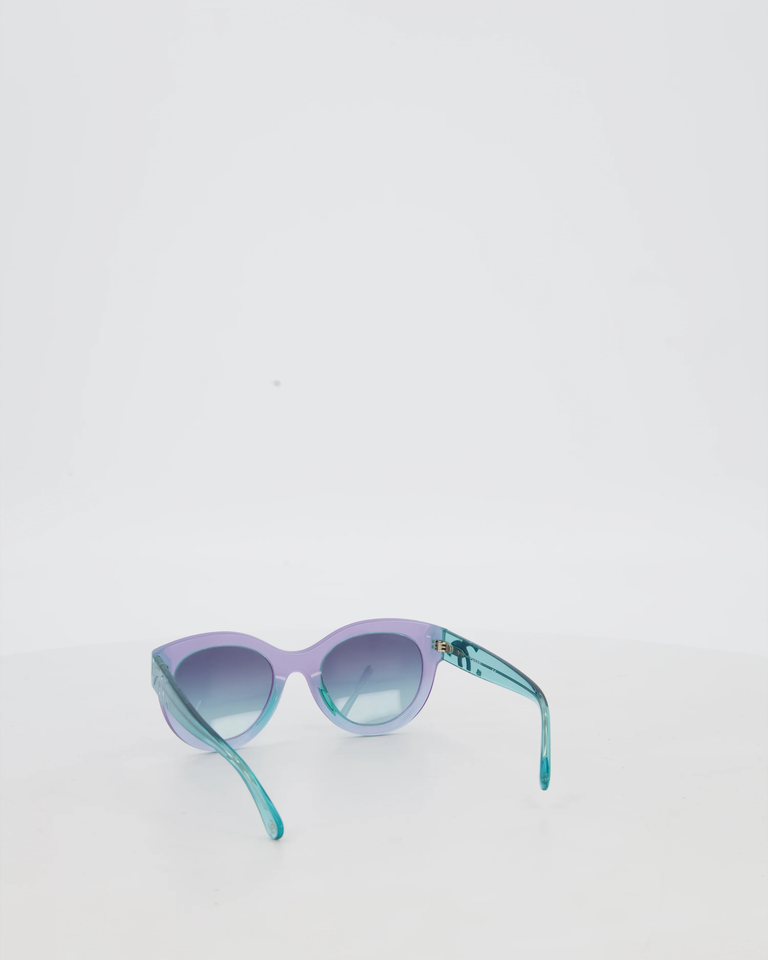 Chanel Green and Purple Ombre CC Sunglasses - Image 5