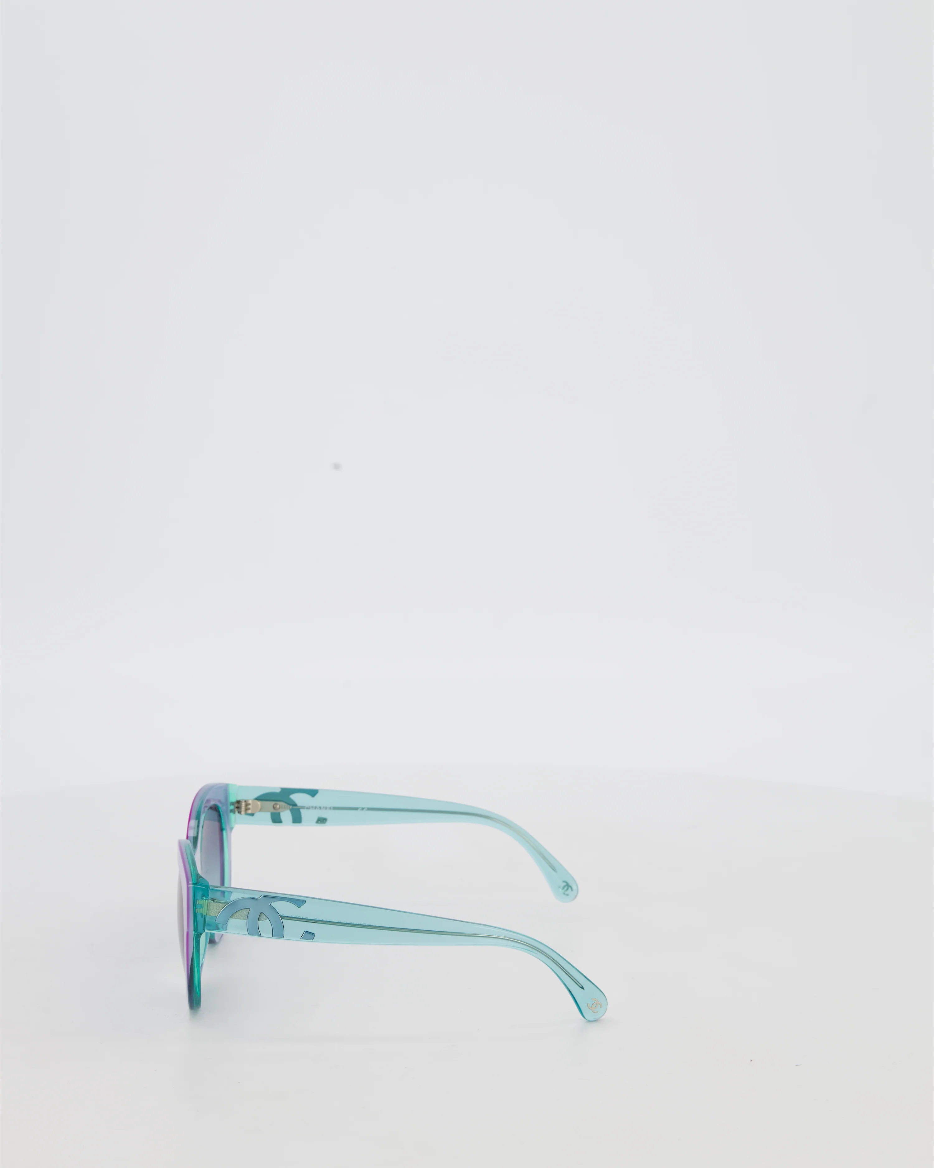 Chanel Green and Purple Ombre CC Sunglasses - Image 6