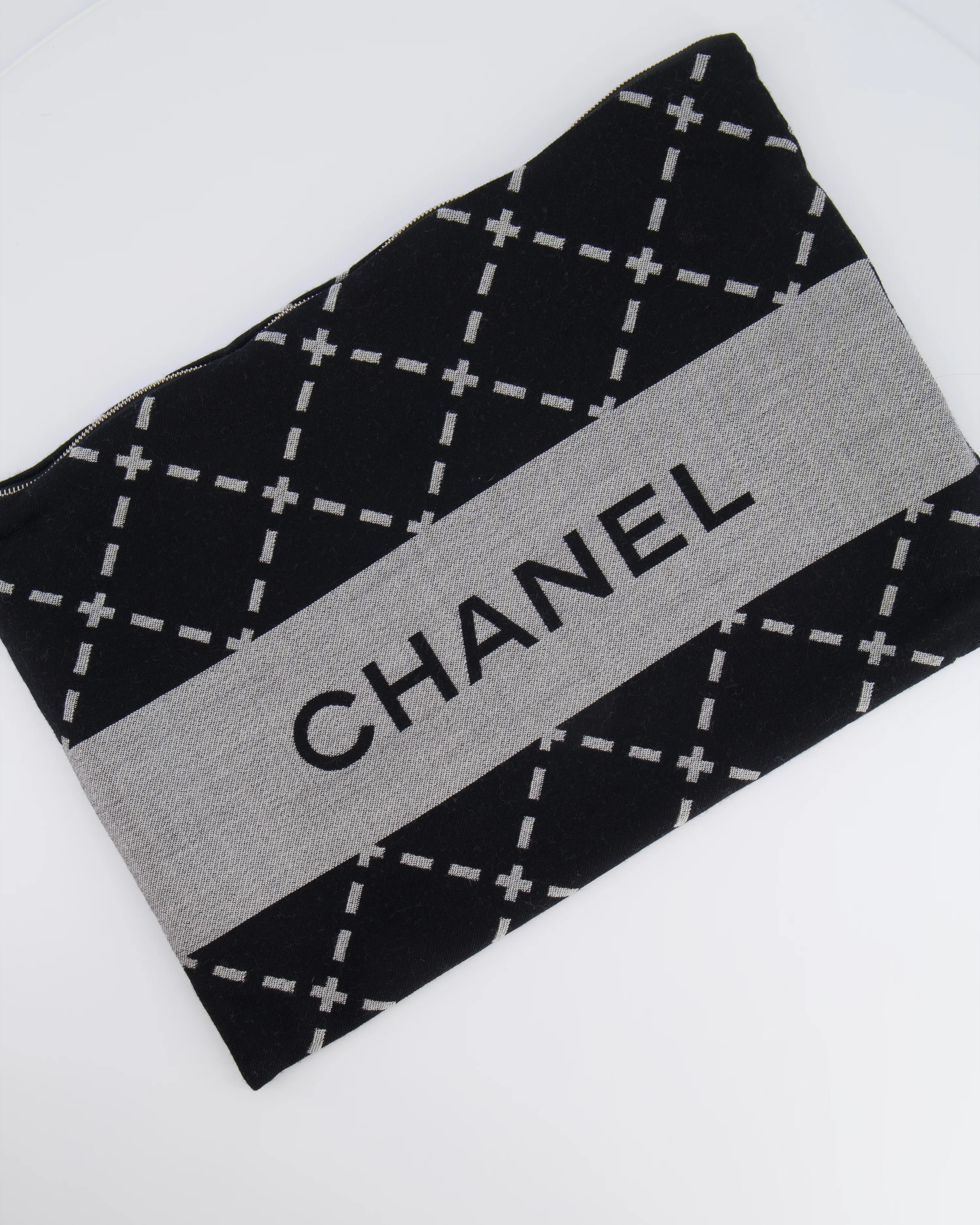 Chanel Grey and Black Wool Blanket, with Pouch and Eye Mask Set with CC Logo Prints - Image 3