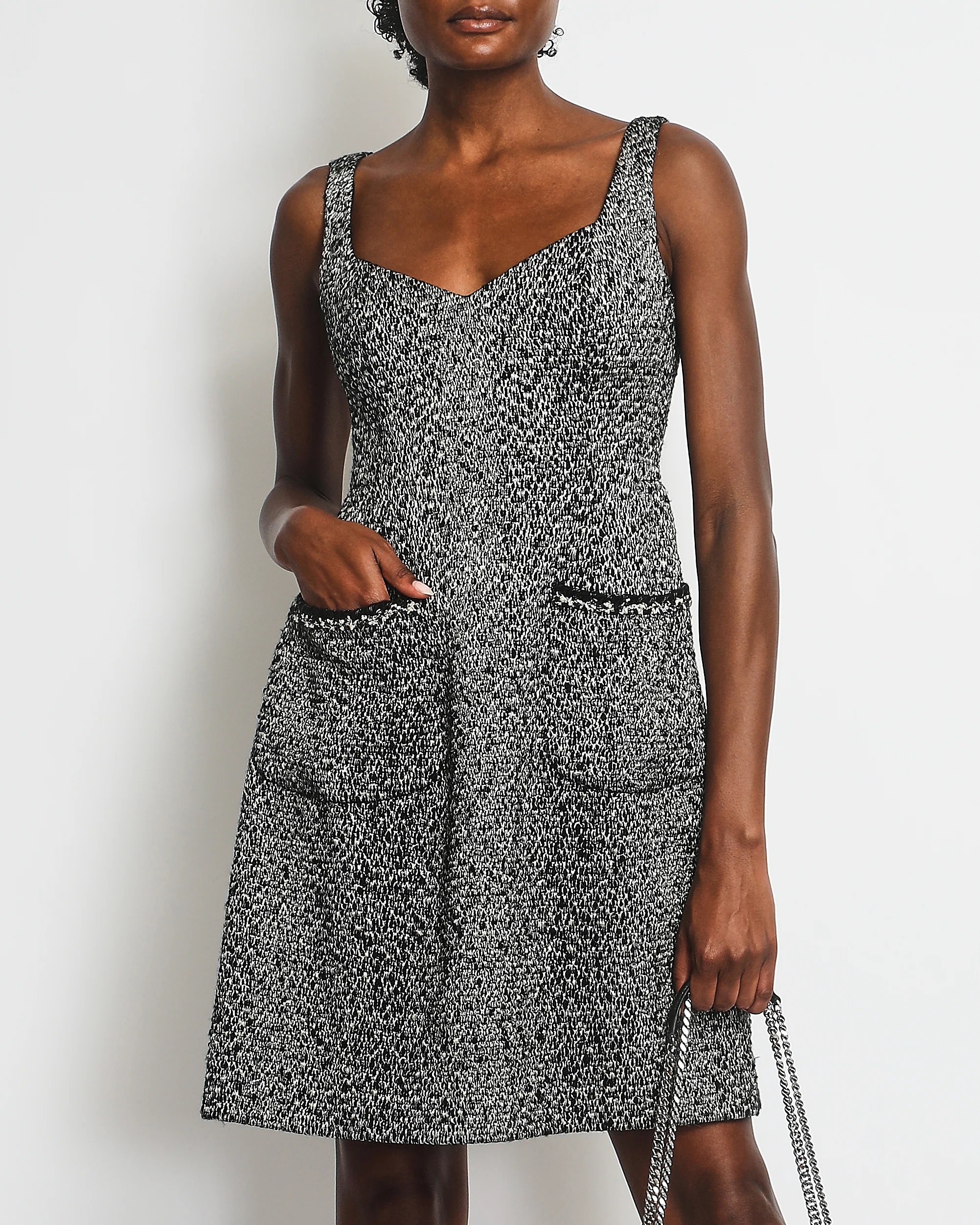 Chanel Grey and Black Tweed Sleeveless Mini Dress Size FR 38 (UK 10) - Image 3