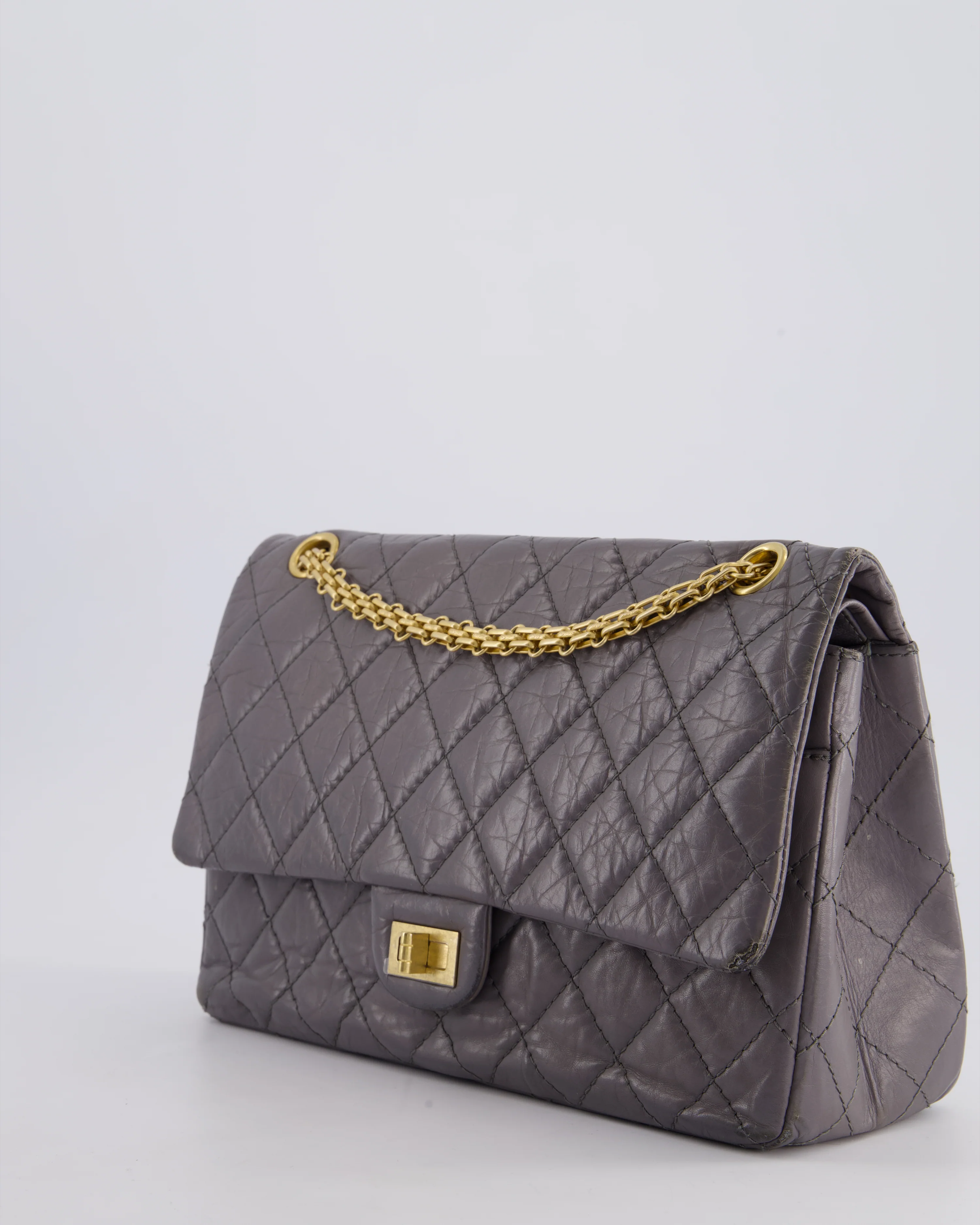 Chanel Grey Medium Reissue 2.55 Double Flap Bag in Quilted Crumpled Calfskin with Aged Gold Hardware - Image 11